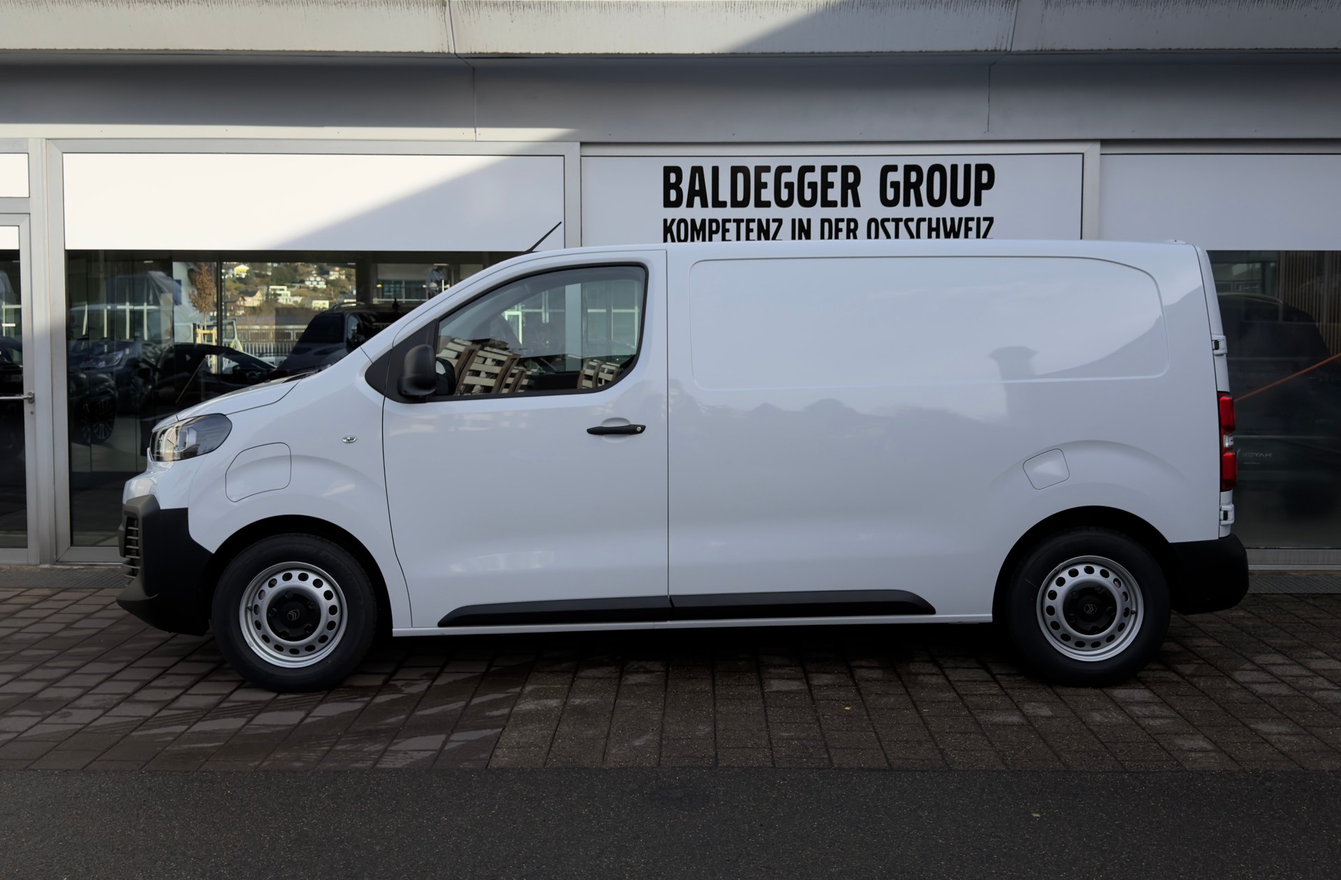 CITROEN JUMPY Kaw. M 75 kWh First-showroom-element-1