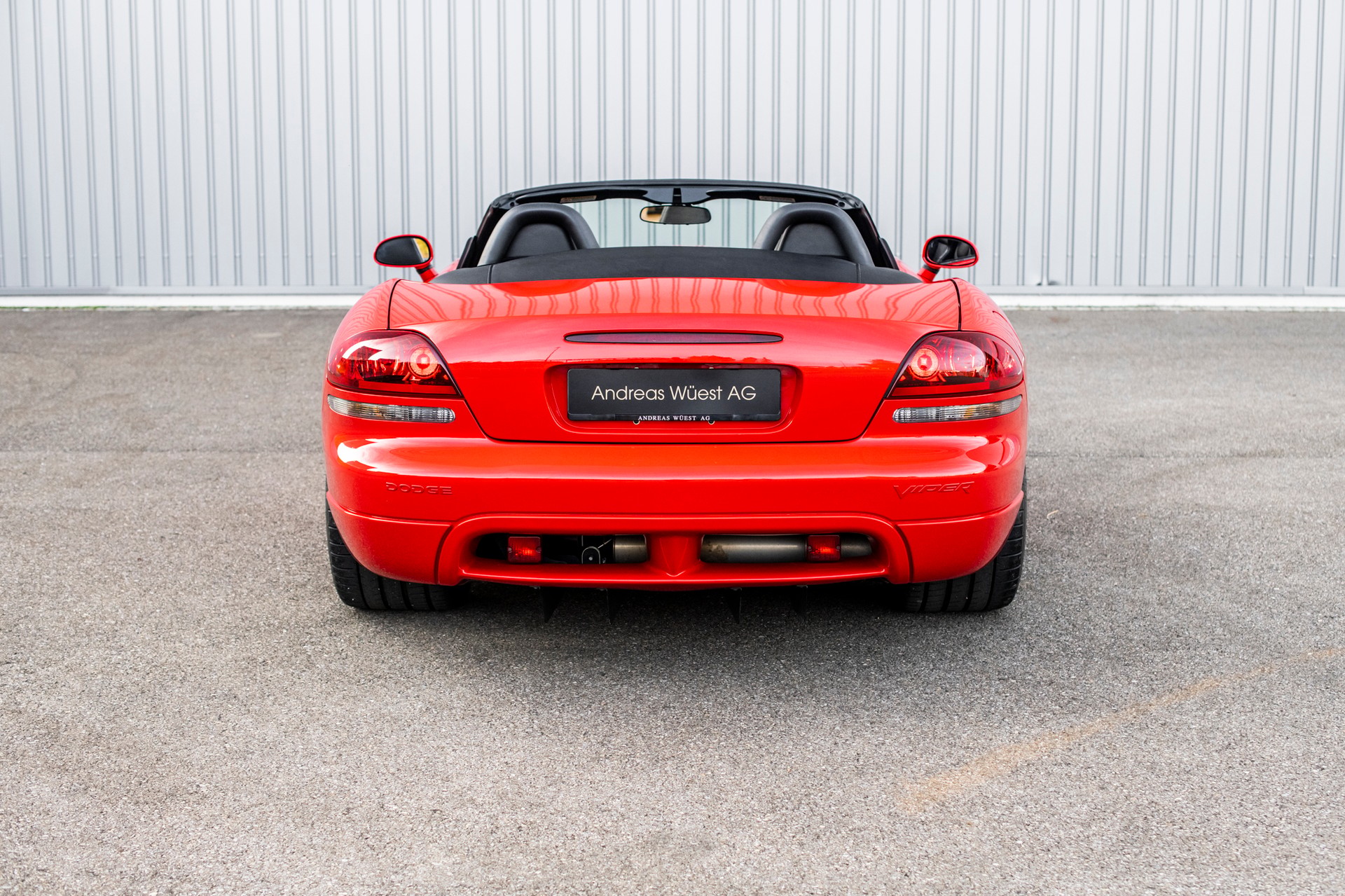 DODGE Viper SRT-10-image-2