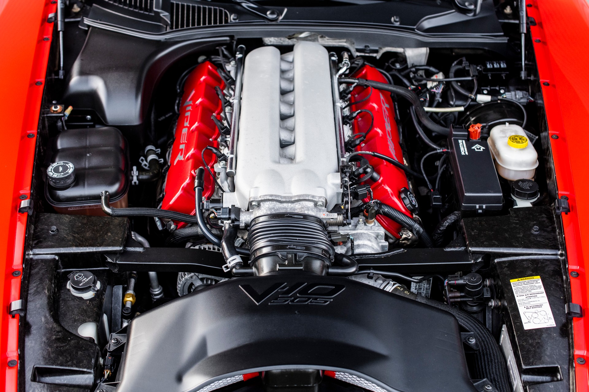DODGE Viper SRT-10-image-11