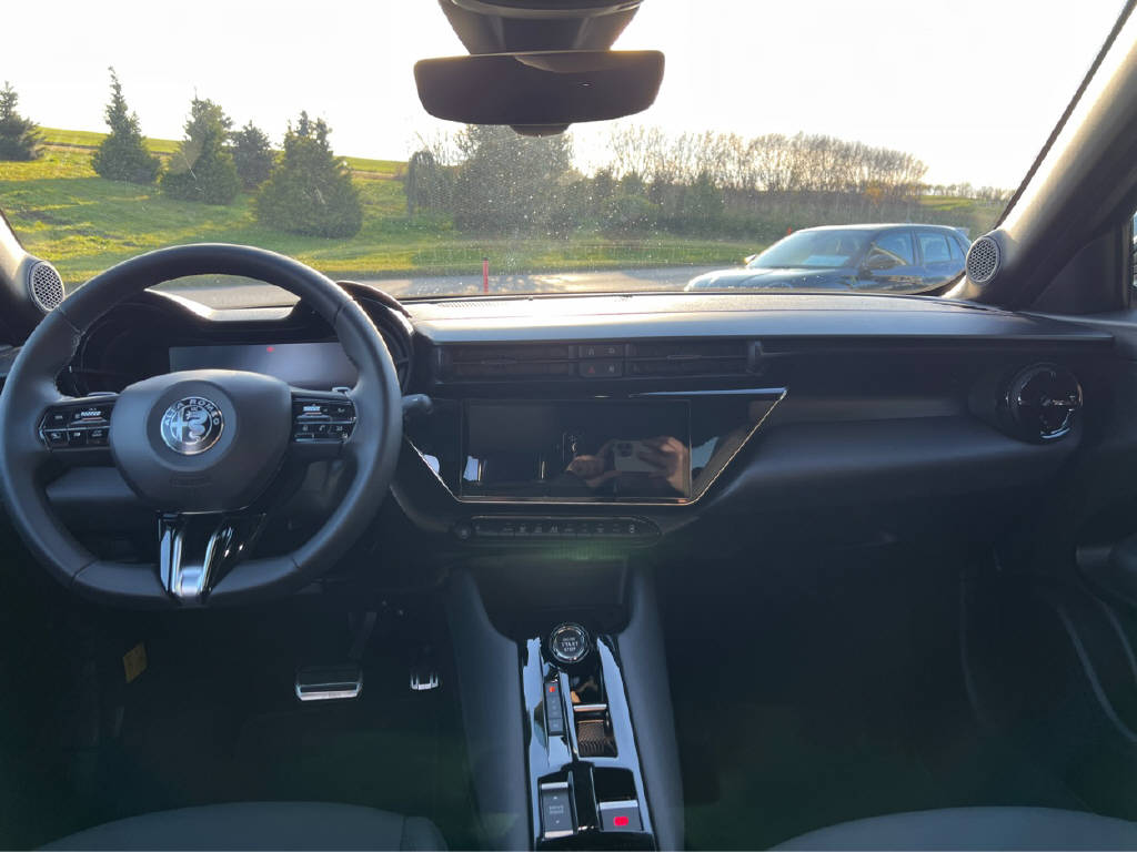 ALFA ROMEO Junior 1.2 Ibrida Speciale-image-9
