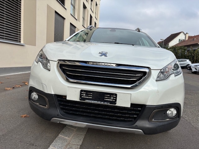 PEUGEOT 2008 1.2 PureTech Allure EAT6-image-7