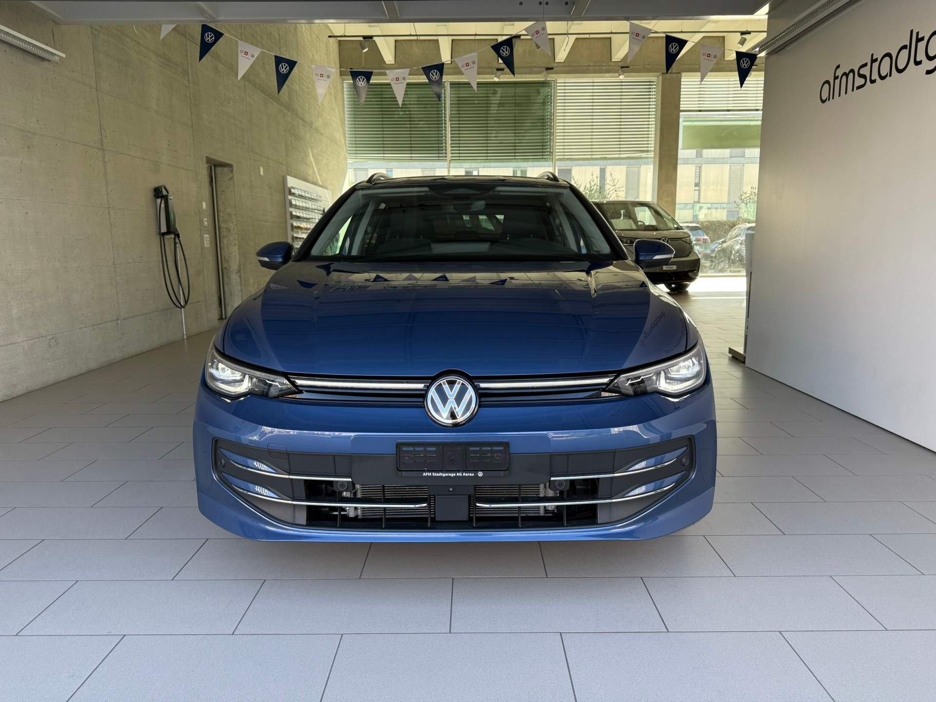 VW Golf Variant 1.5 eTSI mHEV Style DSG-showroom-element-1