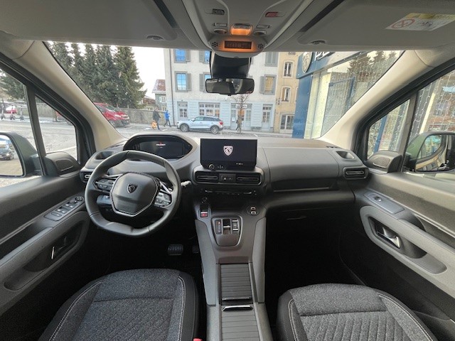 PEUGEOT Rifter Long 1.5 BlueHDi 130 Al-image-9