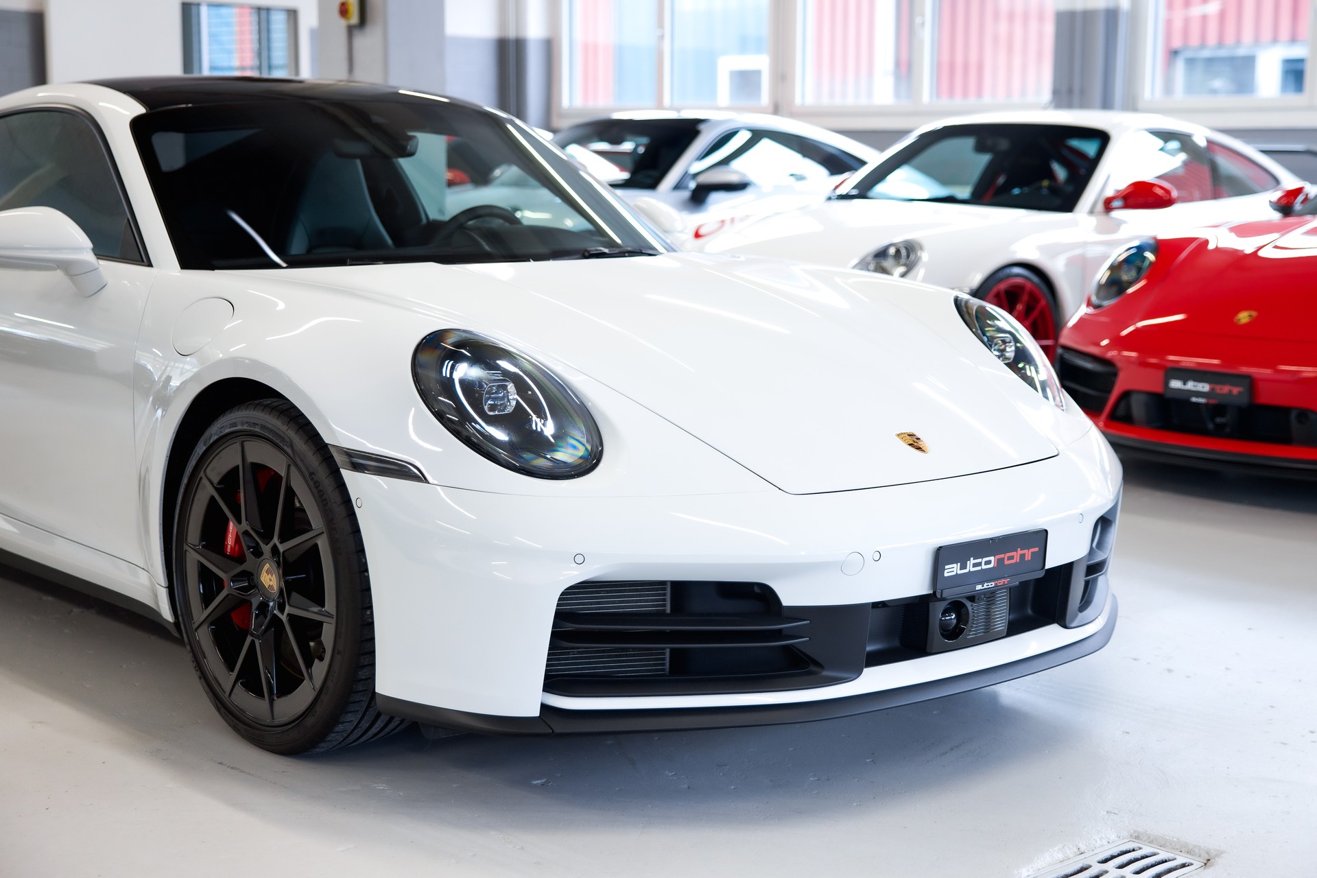 PORSCHE 911 Carrera S PDK *Facelift*-image-9