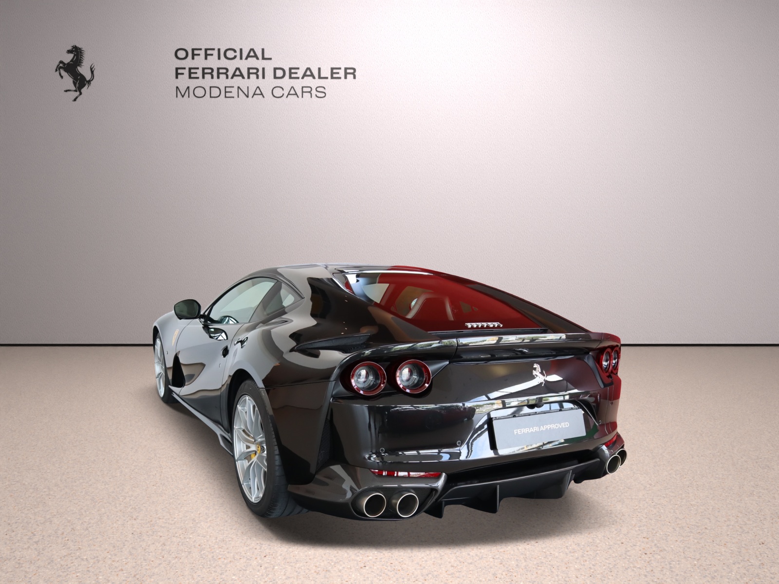 FERRARI 812 Superfast-image-10