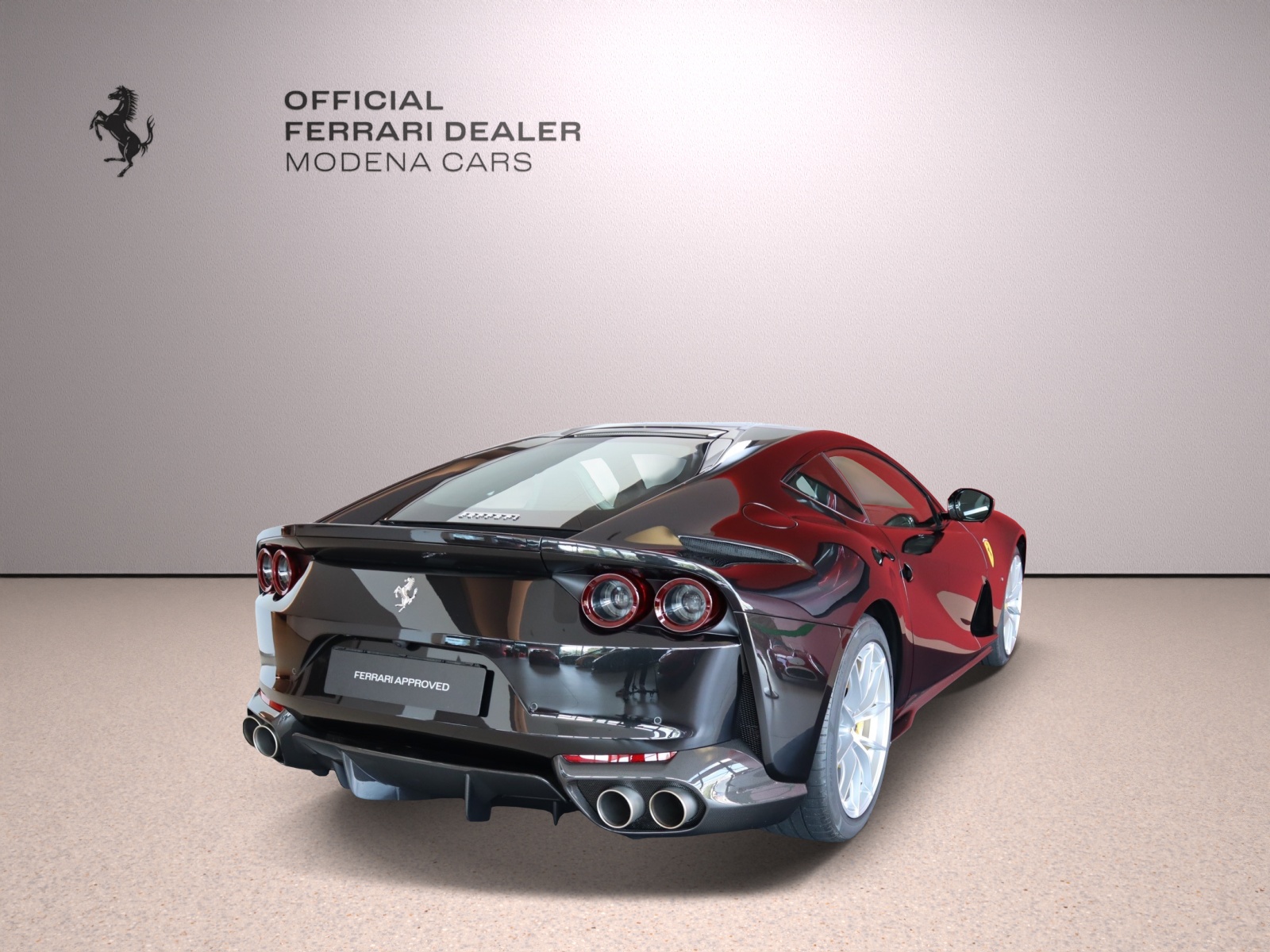FERRARI 812 Superfast-image-12
