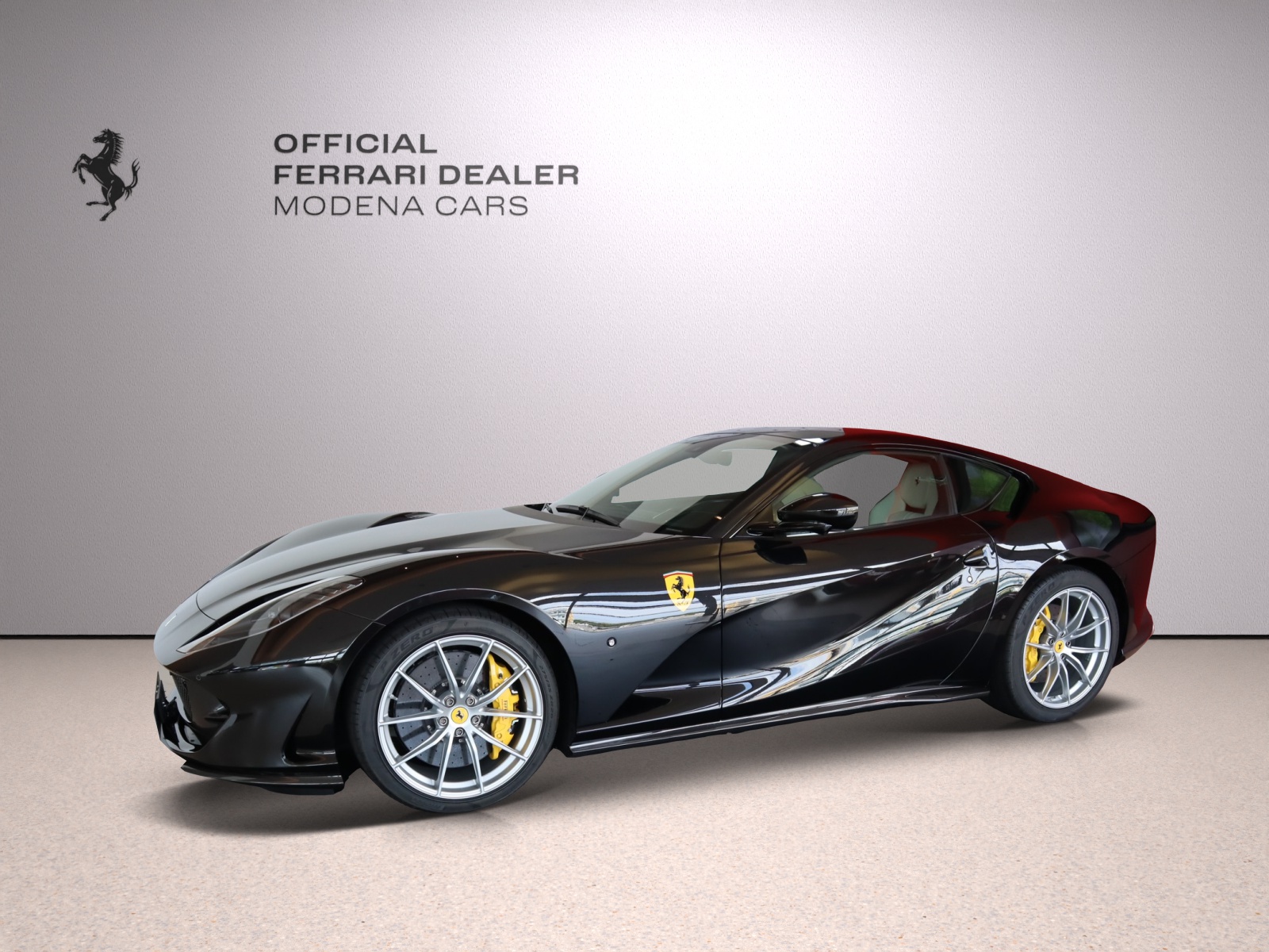 FERRARI 812 Superfast-image-6