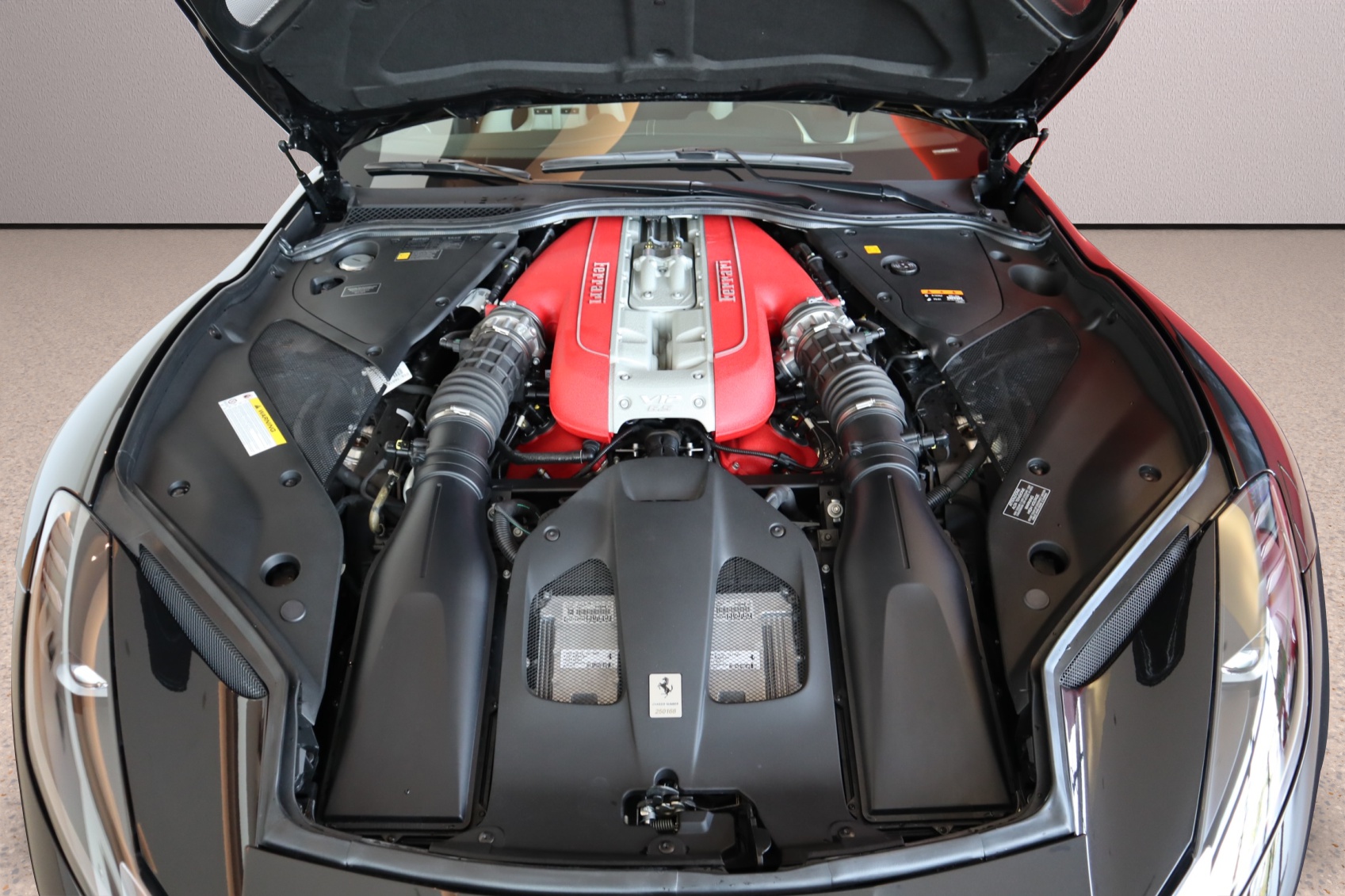 FERRARI 812 Superfast-image-20
