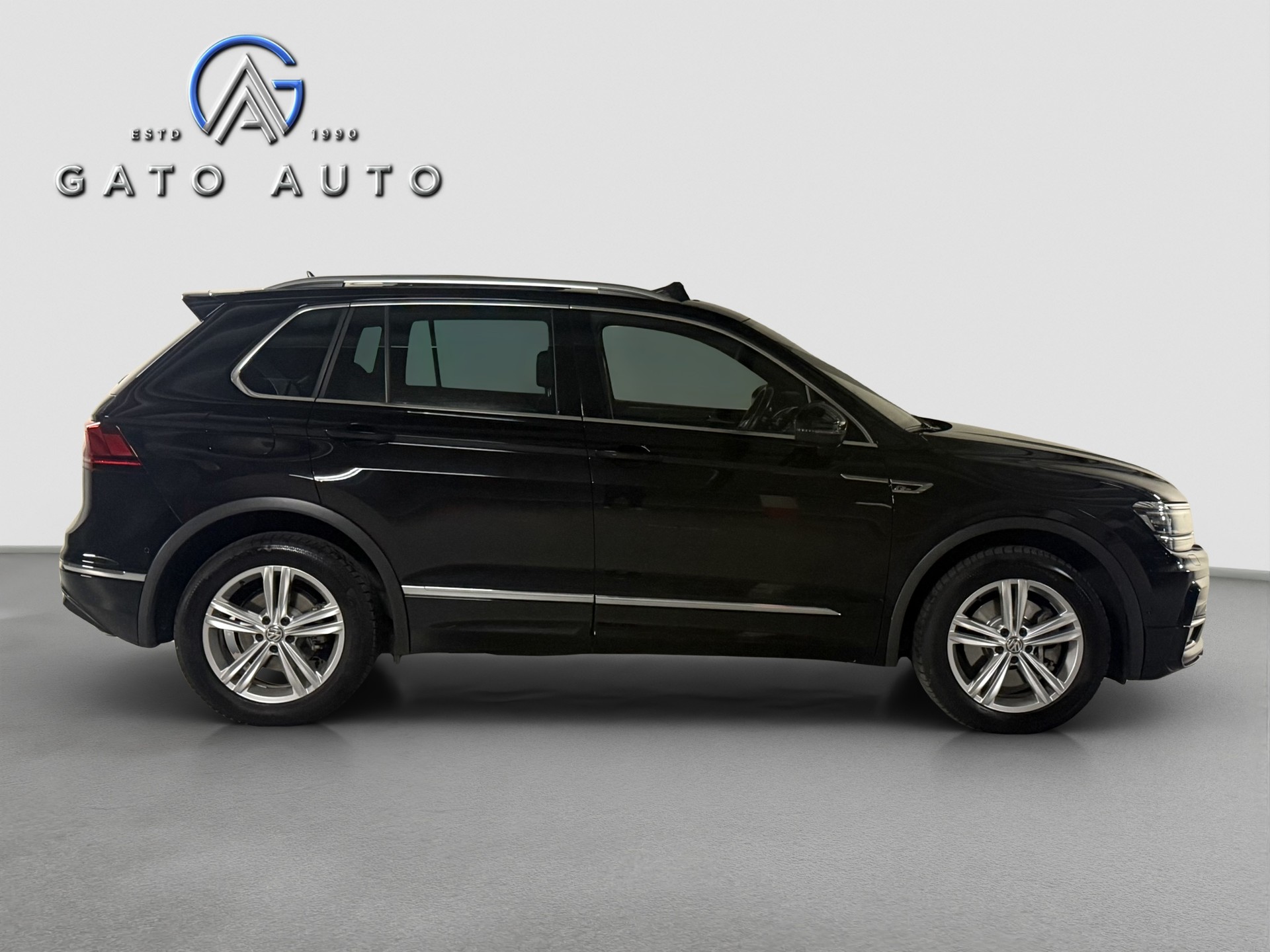 VW Tiguan 2.0TSI Highline 4Motion DSG-image-5