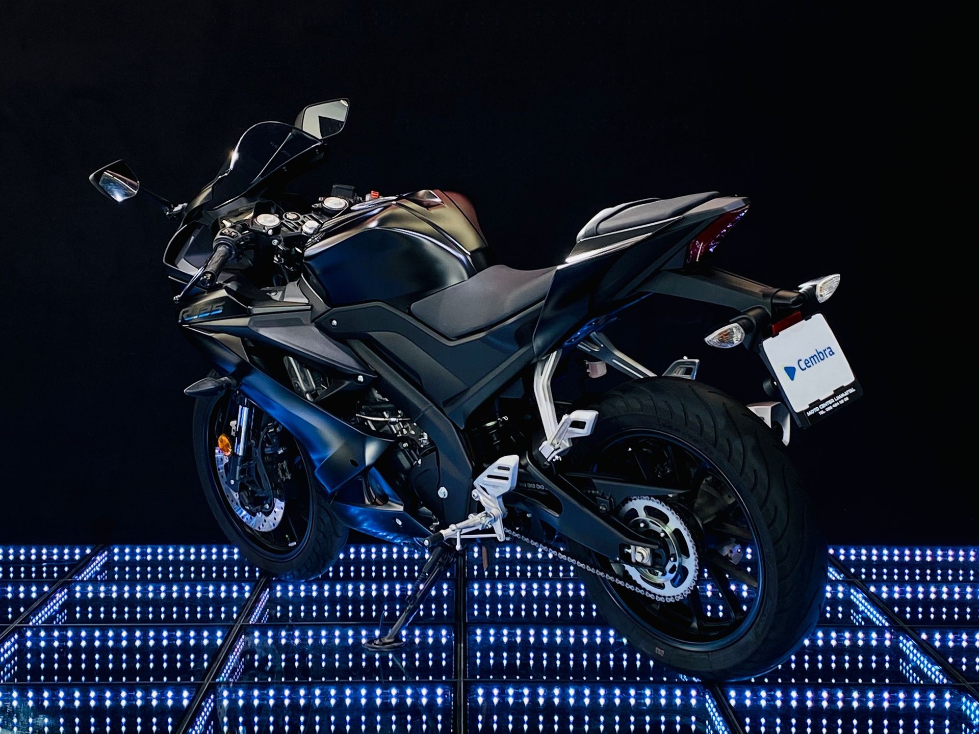 YAMAHA R 125-image-4