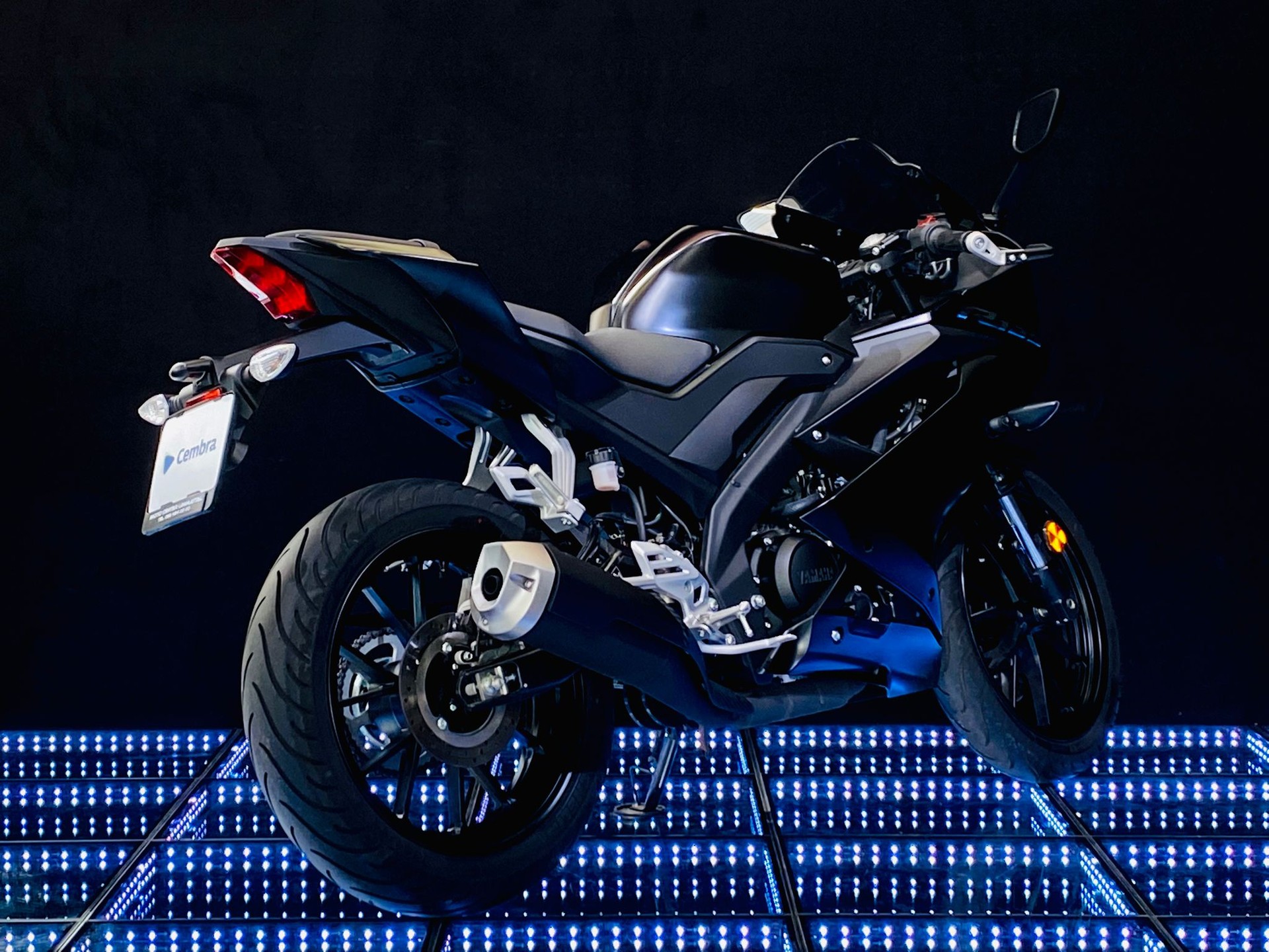 YAMAHA R 125-image-5