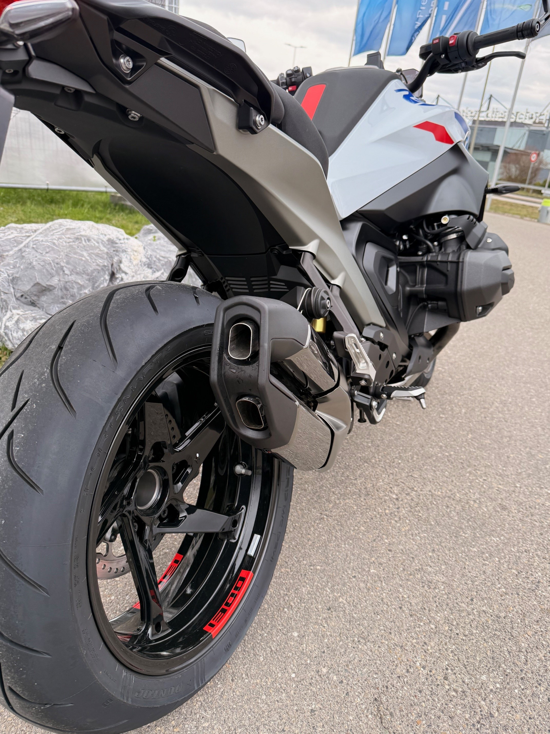 BMW R 1300 R Performance - Boxer Deal-image-5