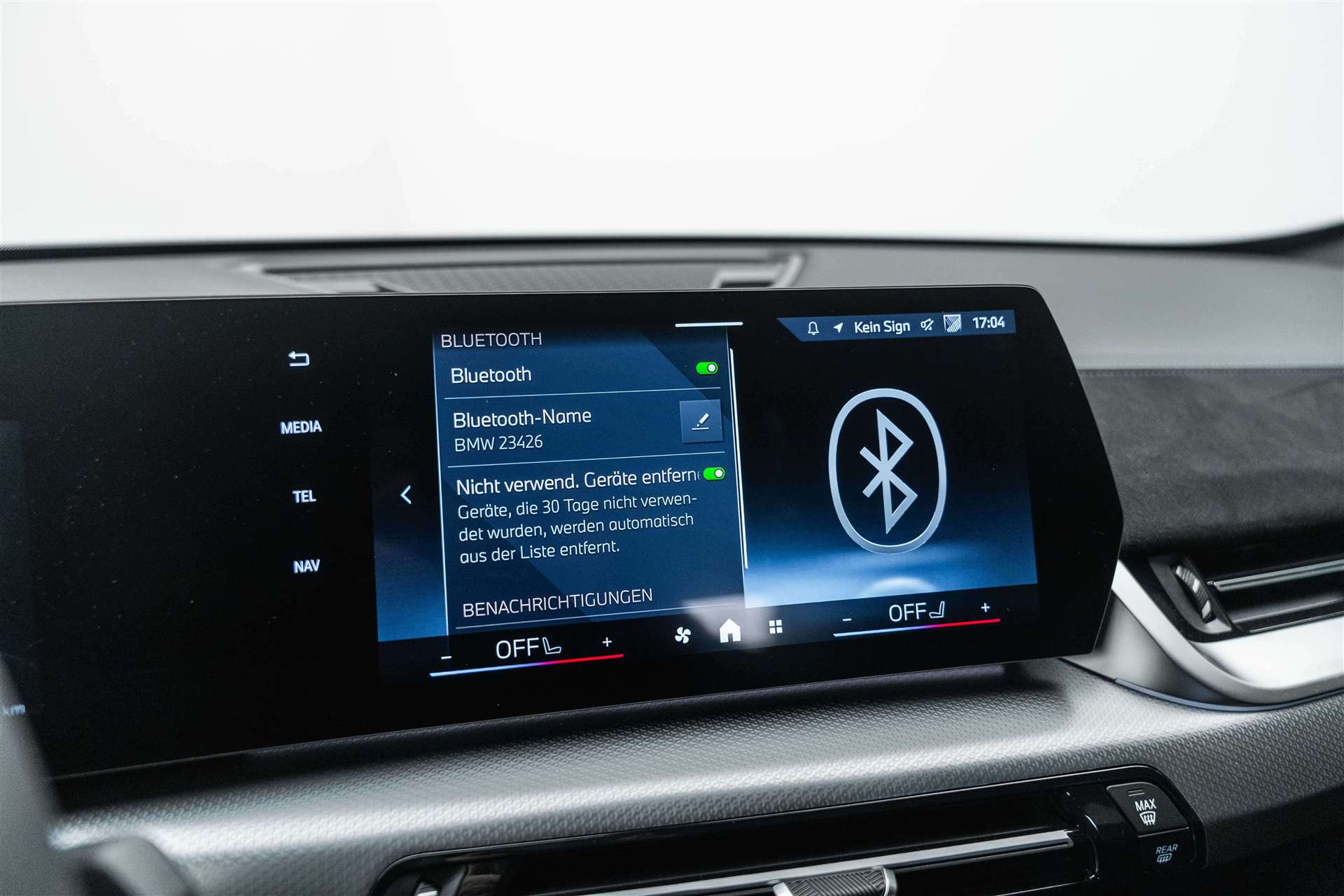 BMW iX1 xDrive 30 M Sport EV 306PS-image-17