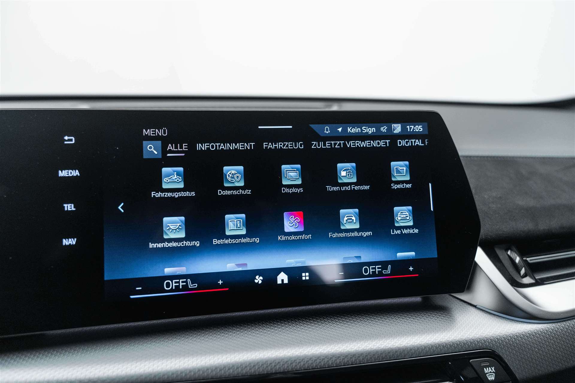 BMW iX1 xDrive 30 M Sport EV 306PS-image-19