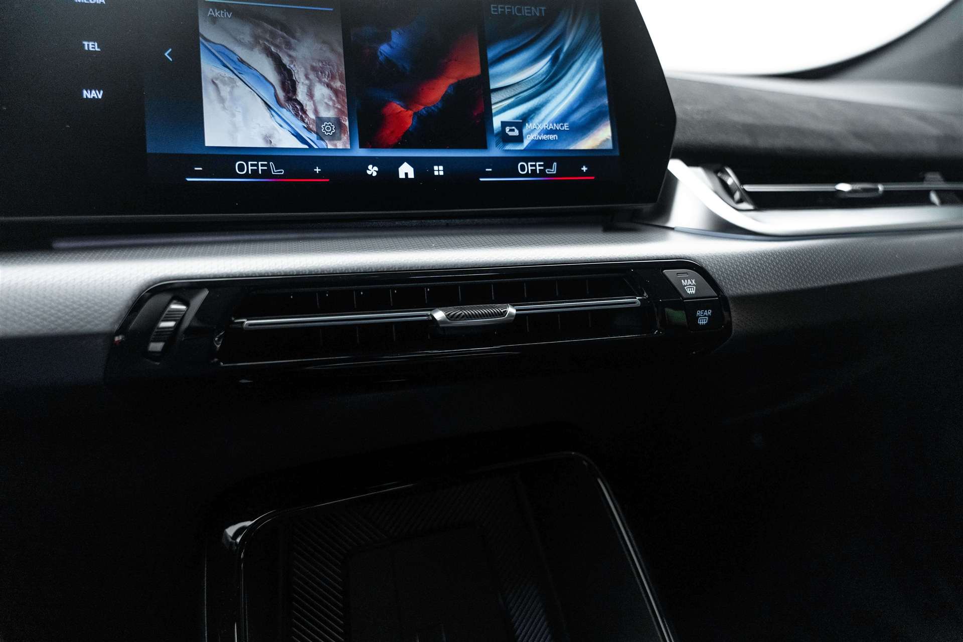 BMW iX1 xDrive 30 M Sport EV 306PS-image-23