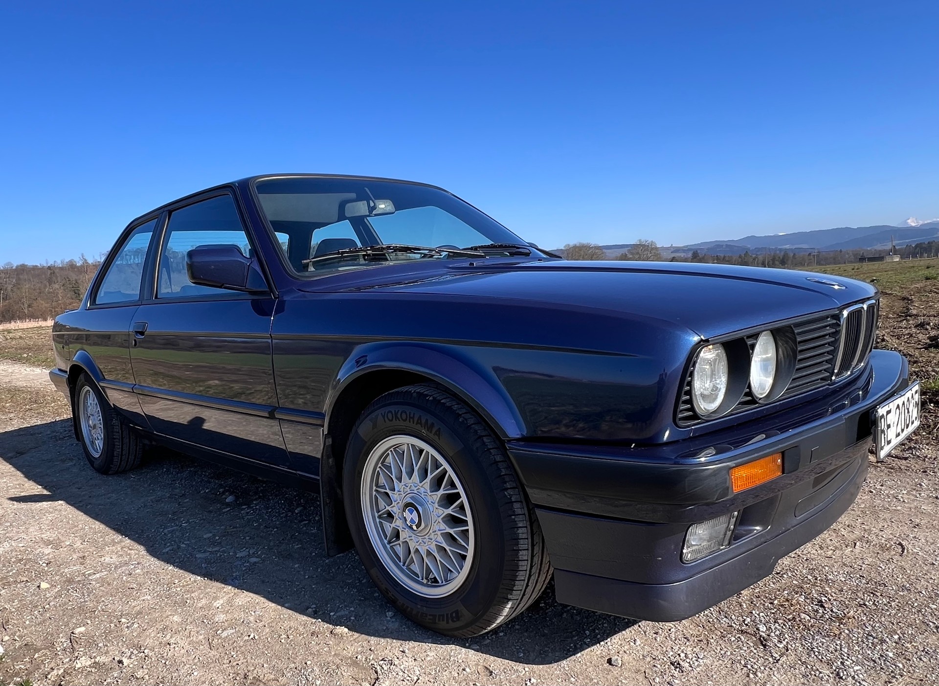 BMW 318iS