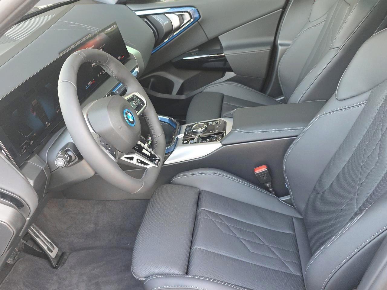 BMW X3 30e xDrive-image-7