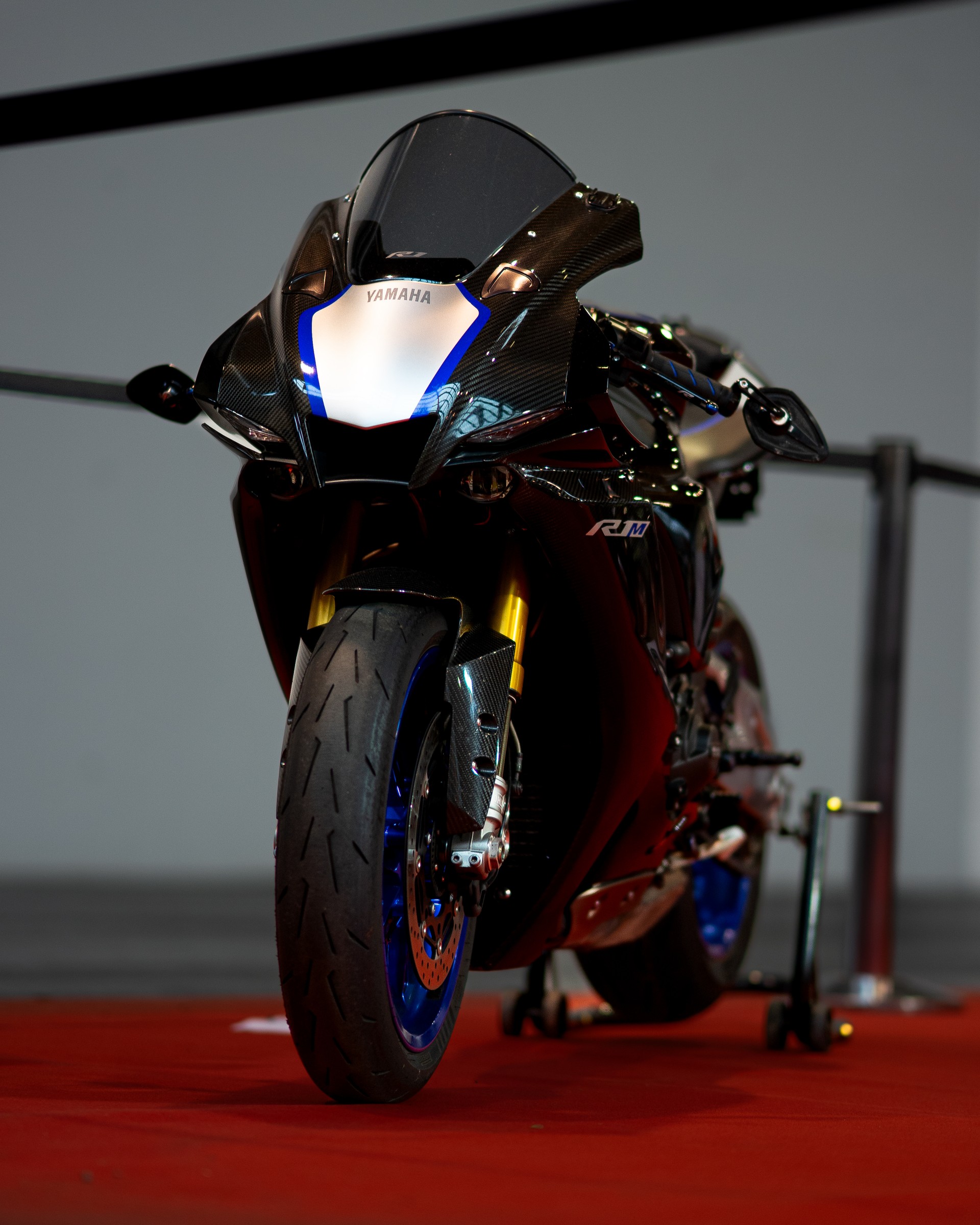 YAMAHA YZF-R1 M ABS-image-0