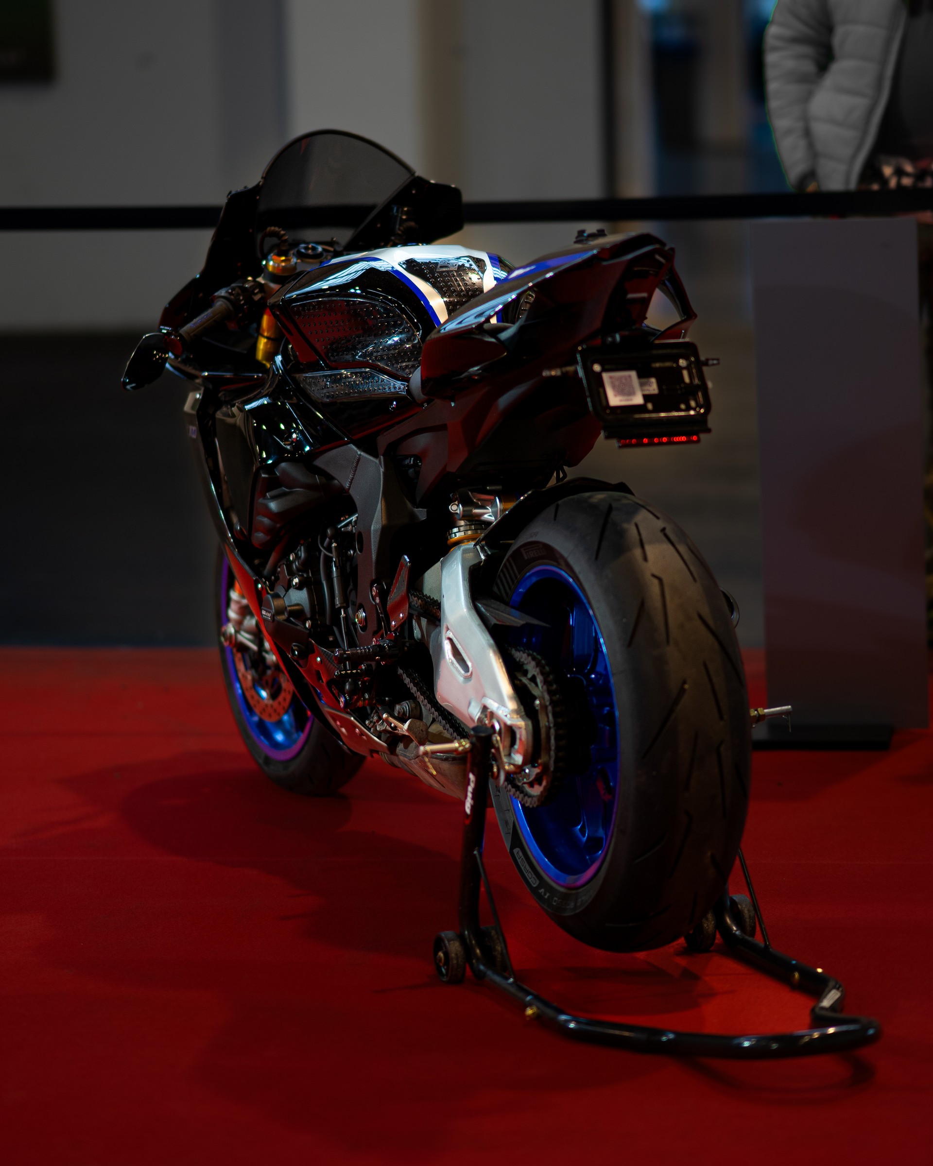YAMAHA YZF-R1 M ABS-image-2