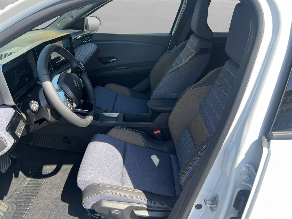 RENAULT R5 E-Tech Comfort Range techno-image-3