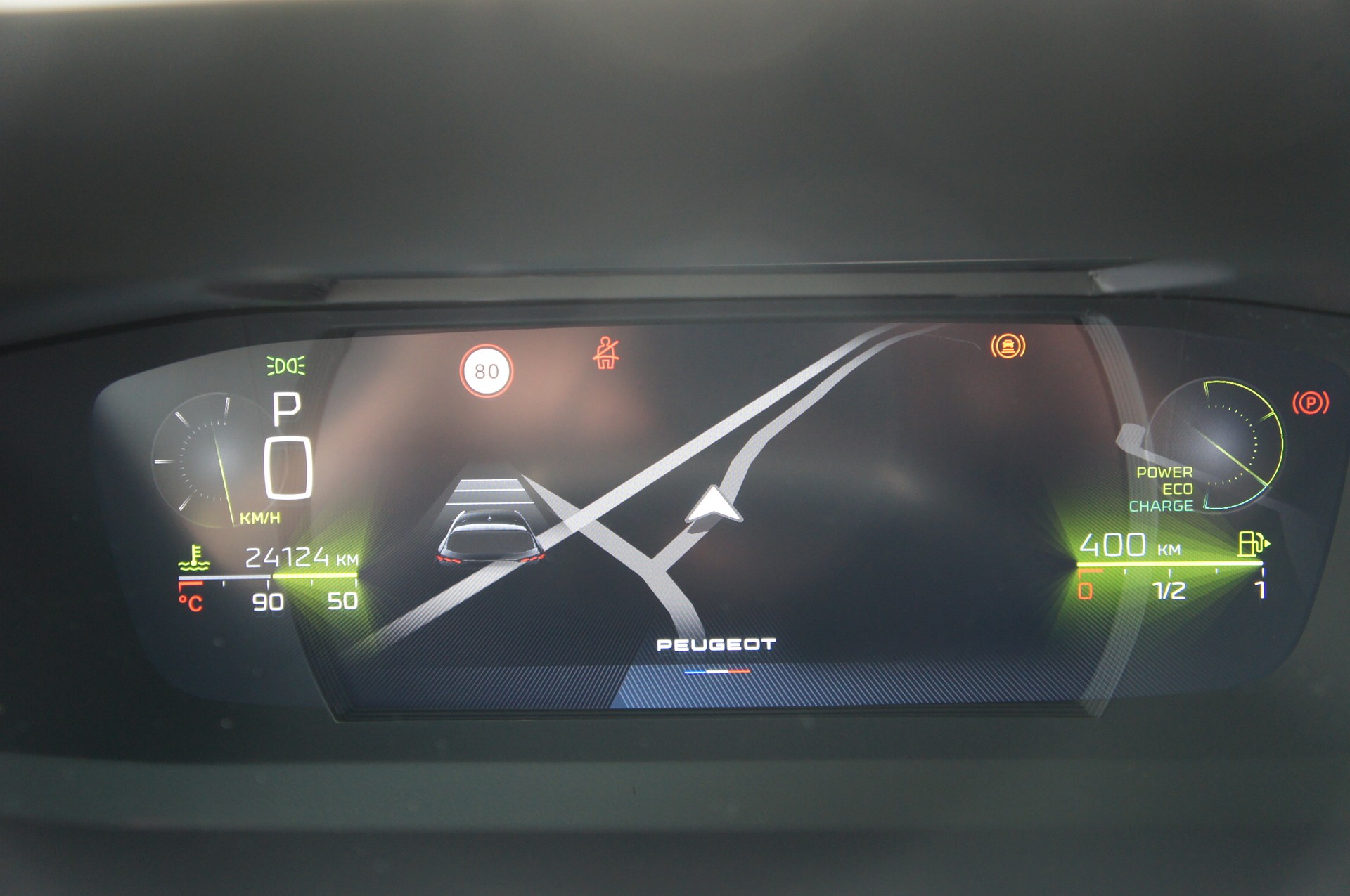 PEUGEOT 308 1.2 HEV 145 GT-image-24
