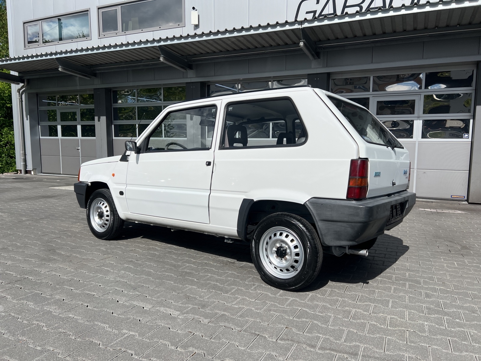 FIAT Panda 1100 Young-showroom-element-2