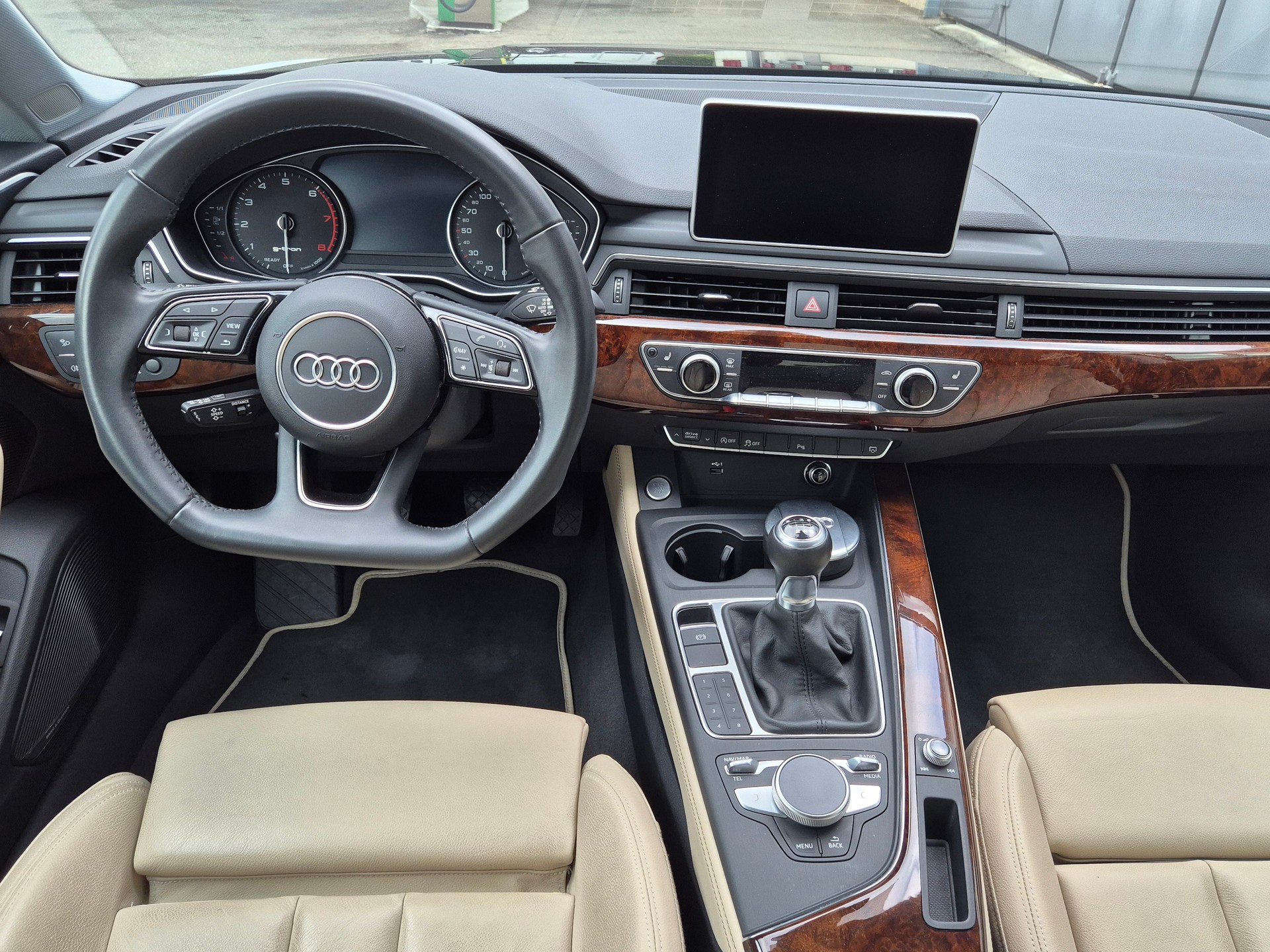 AUDI A5 Sportback 2.0 TFSI g-tron Sport-image-8