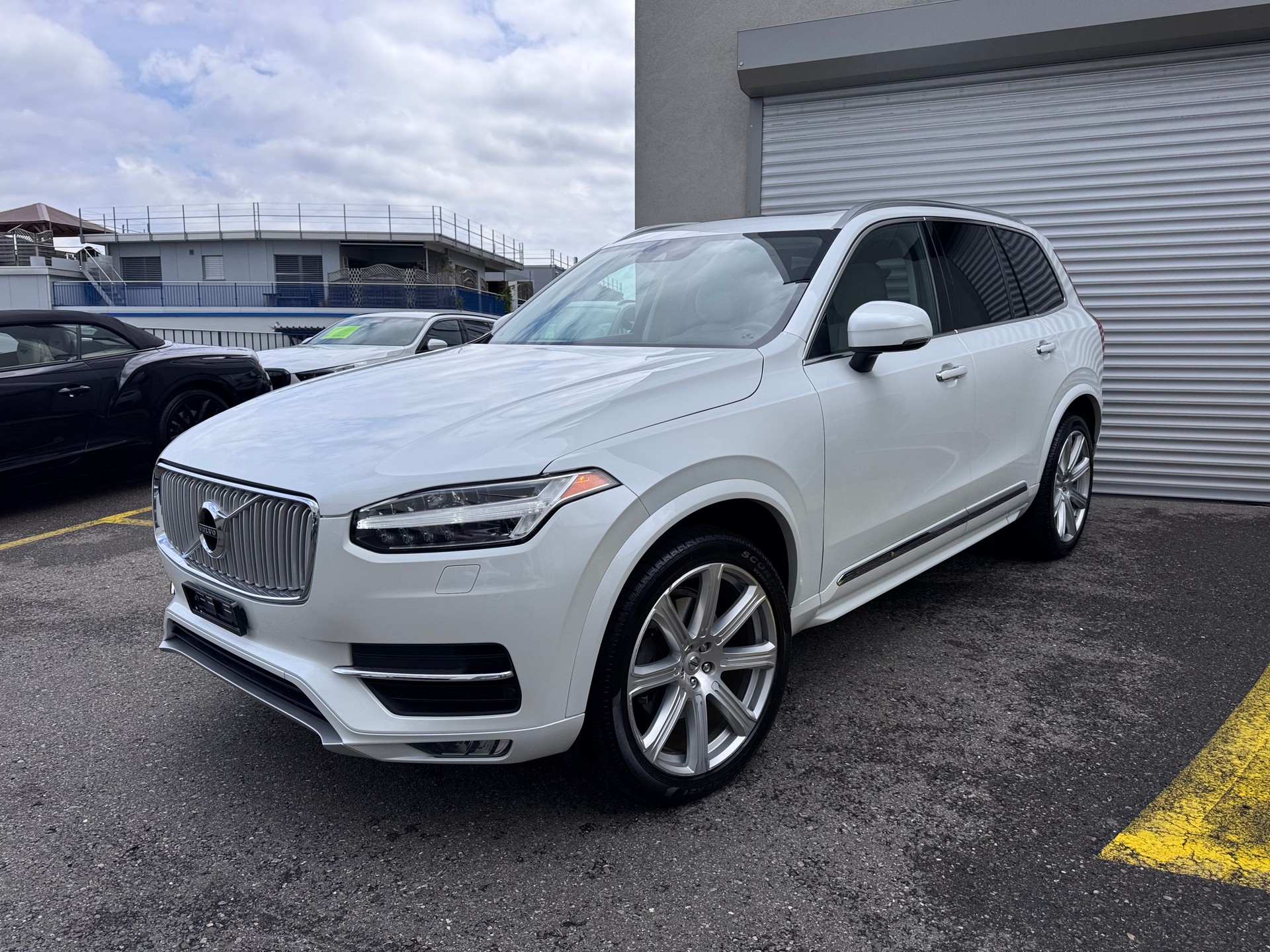 VOLVO XC90 T6 AWD Inscription Geartronic-showroom-element-1
