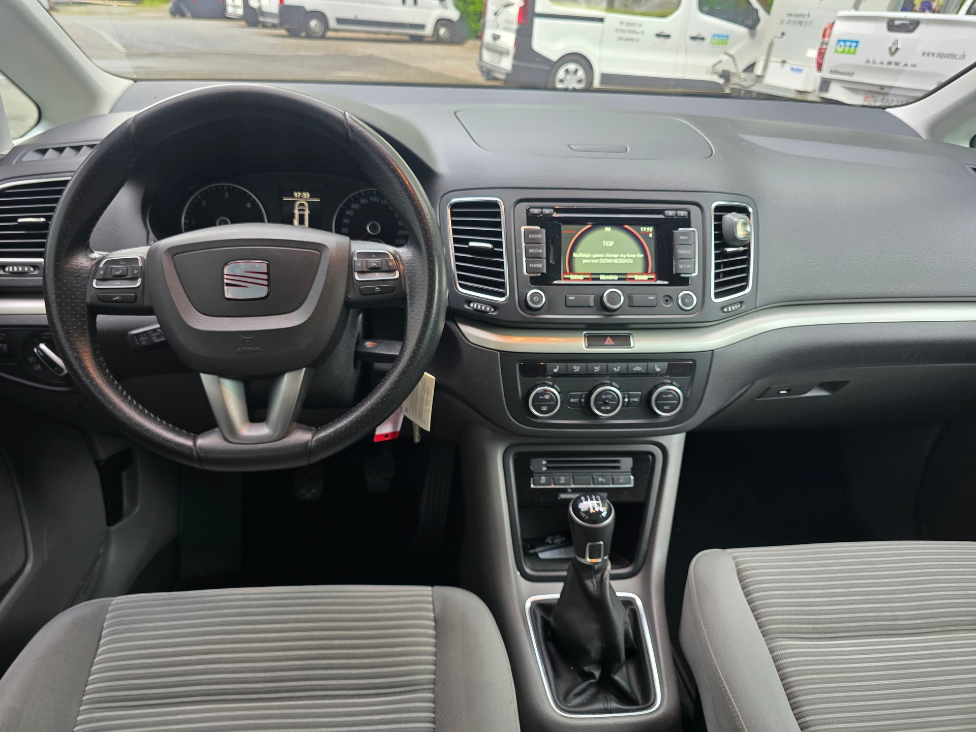 SEAT Alhambra 2.0 TDI E_Ecomotive Style-image-13