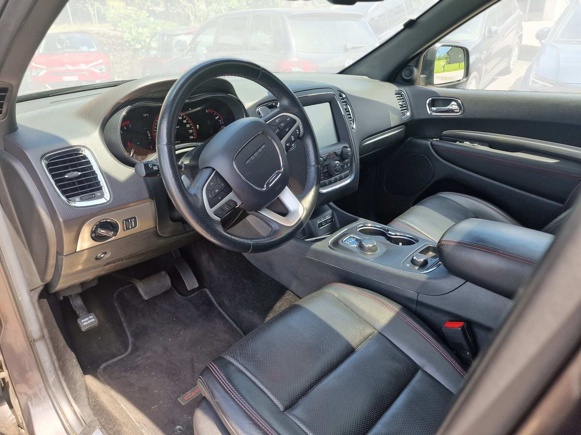 DODGE R/T 5.7 AWD-image-8