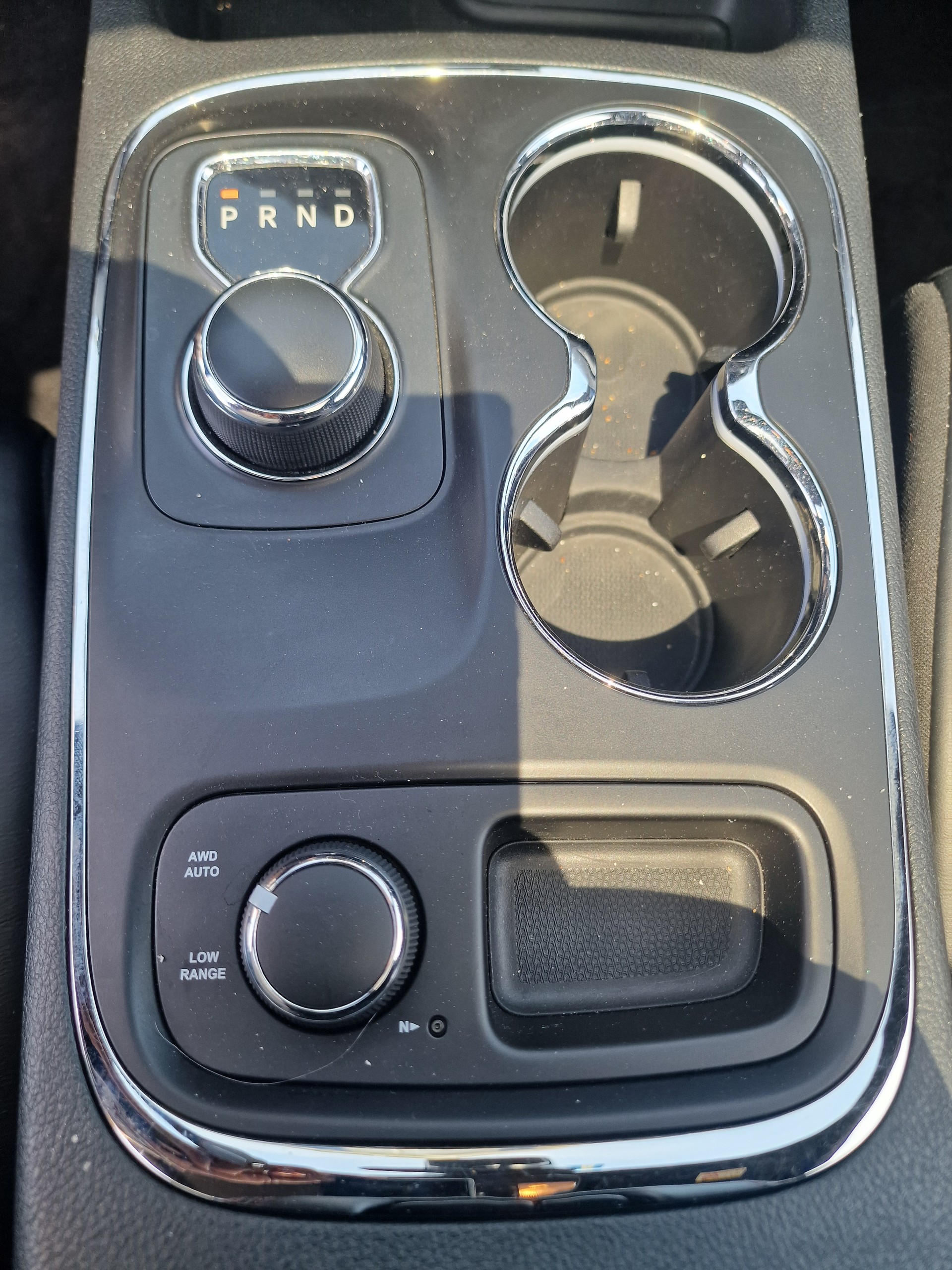 DODGE R/T 5.7 AWD-image-23