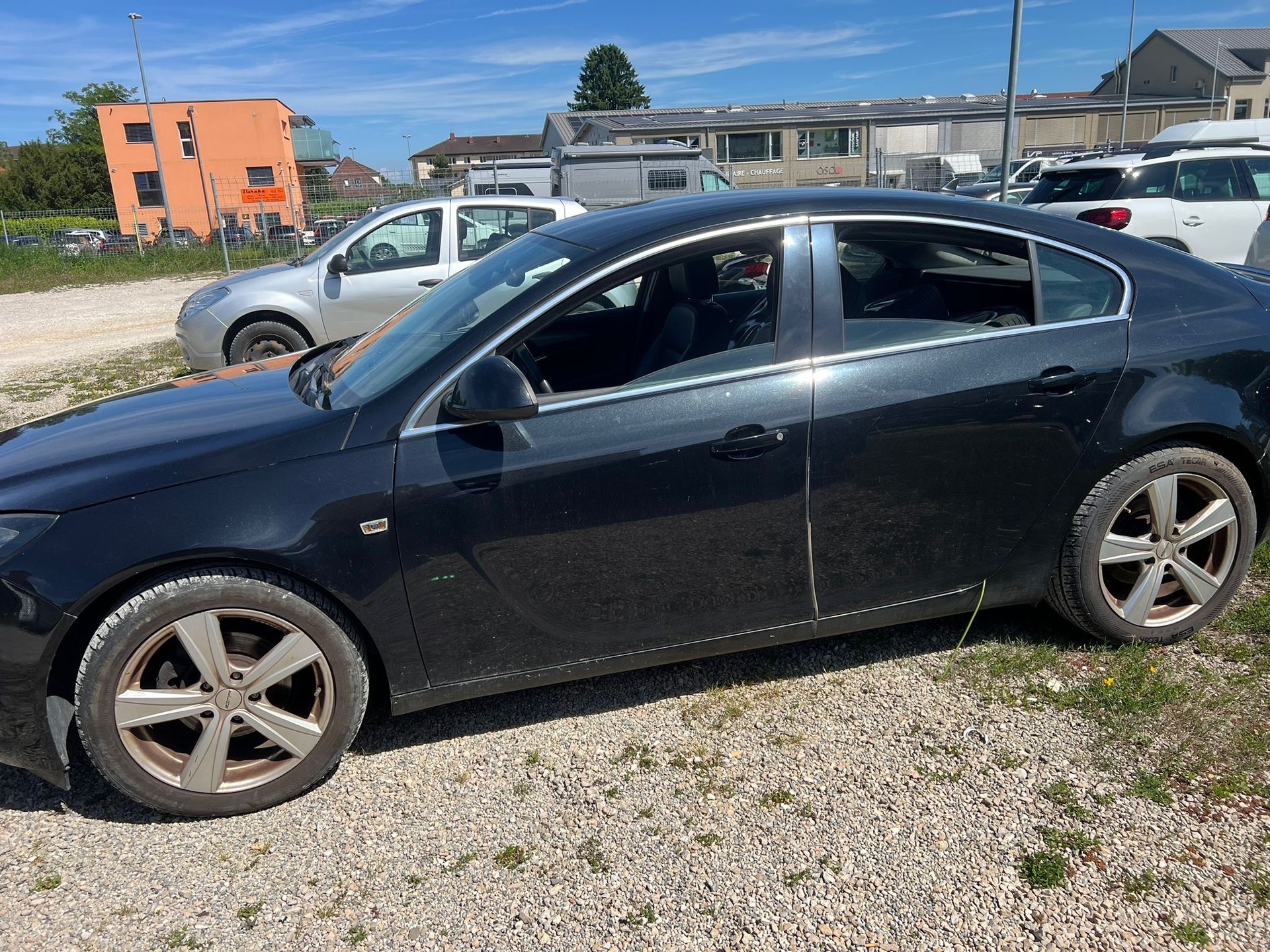 OPEL Insignia 1.8 Edition-image-2
