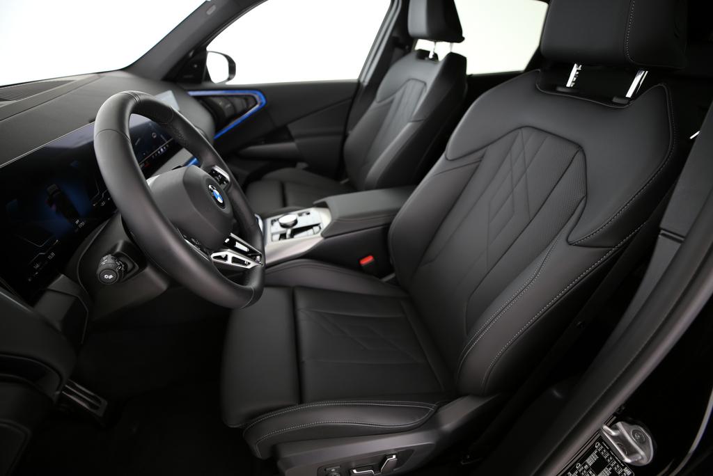 BMW X3 20d xDrive-showroom-element-2