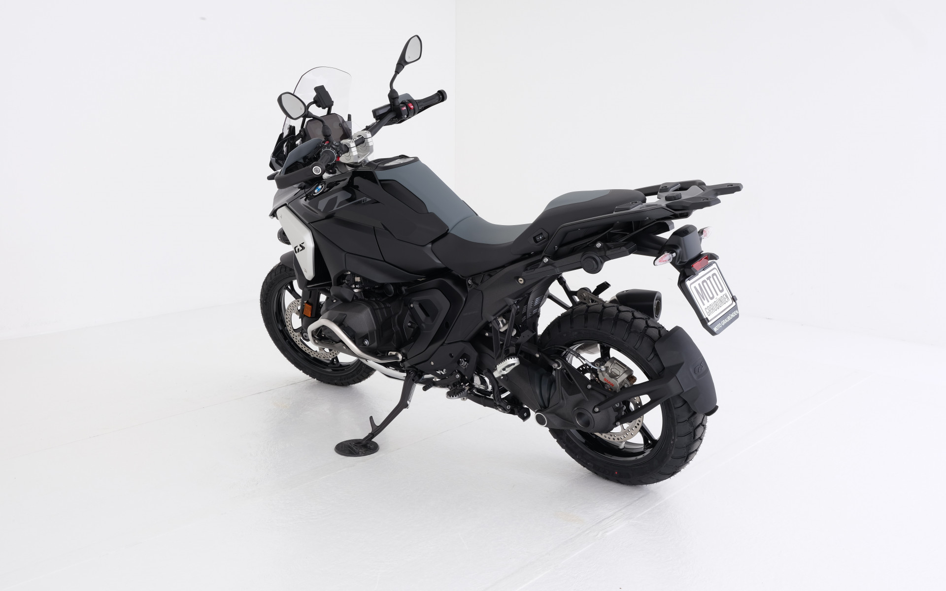BMW R 1300 GS Triple Black-image-3