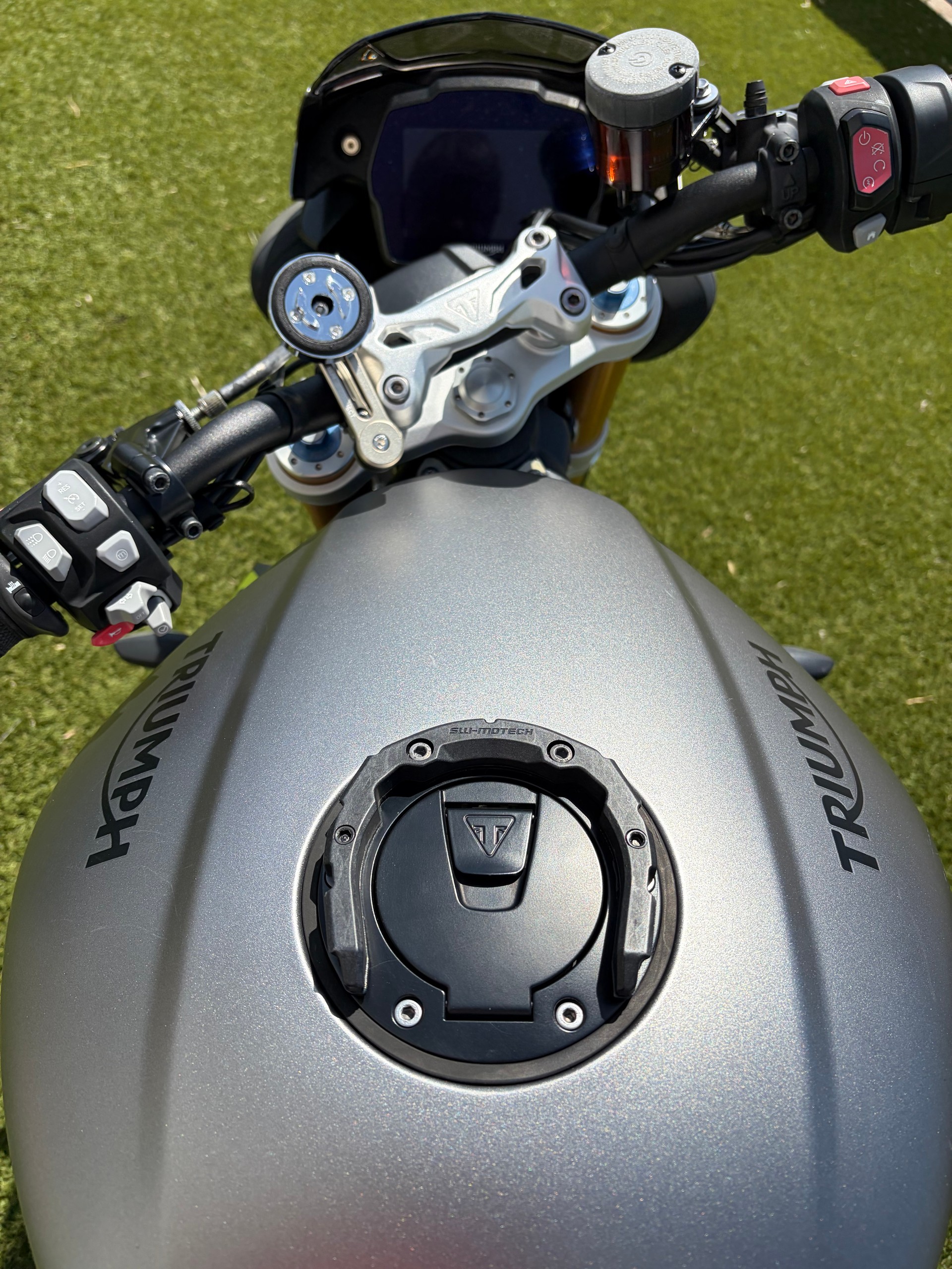 TRIUMPH Speed Triple RS-image-7