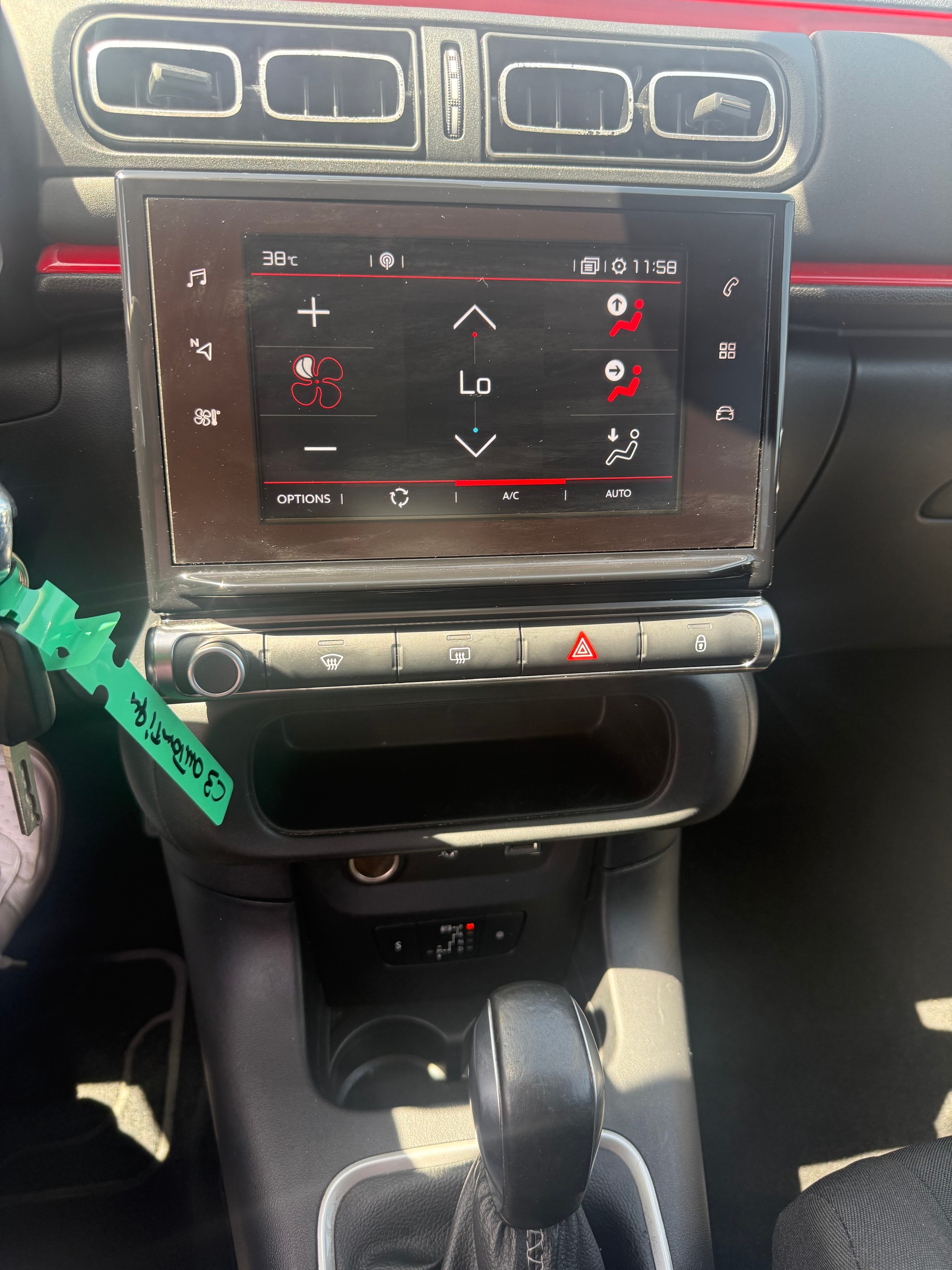 CITROEN C3 1.2i PureTech Feel EAT-image-5