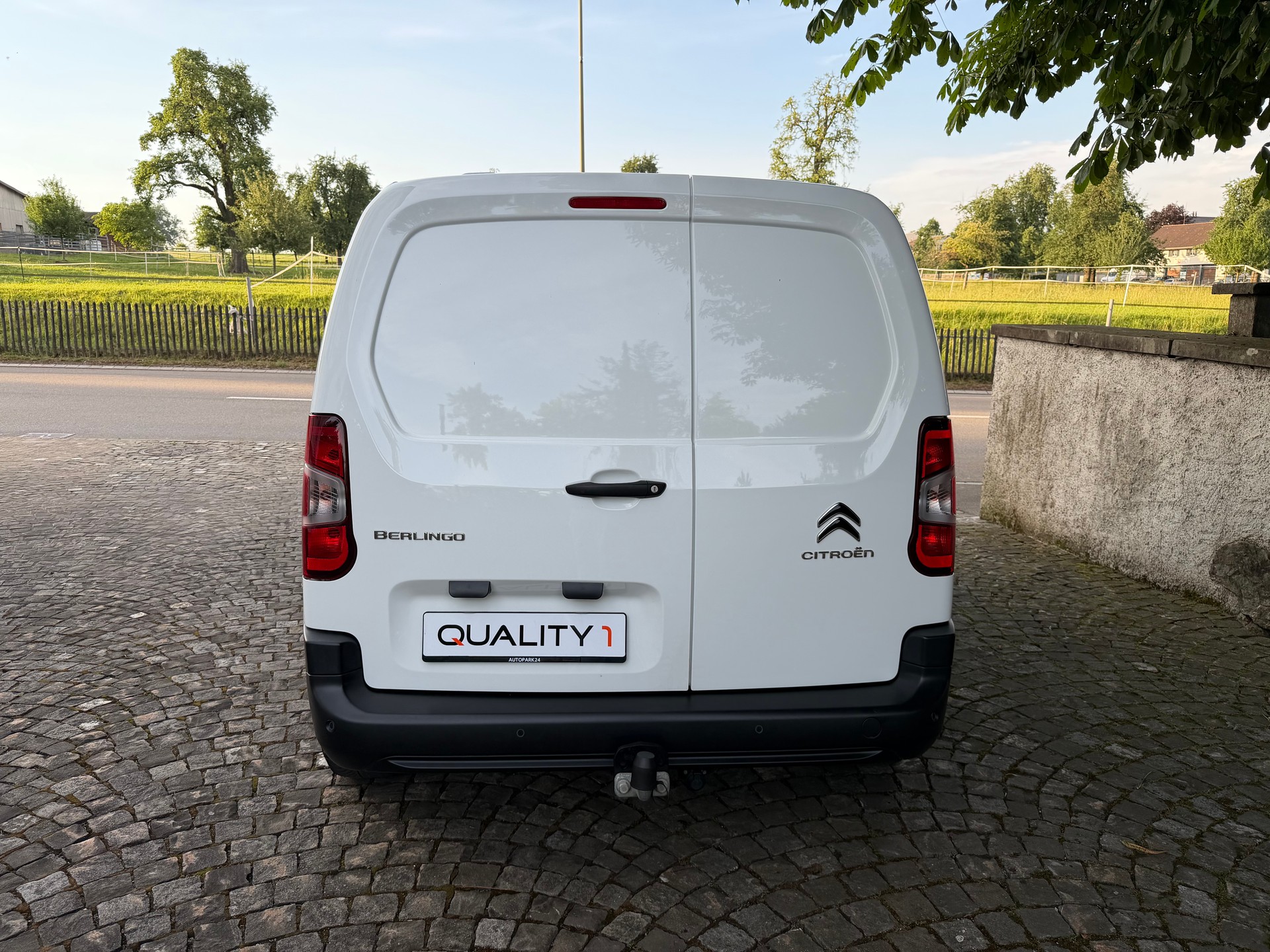 CITROEN Berlingo Van 1.5 Blue HDi 100 / Ab MFK / Service gepflegt/ 36 Monate Garantie/ Anhängerkupplung 1350kg / Klima / Tempomat-image-6