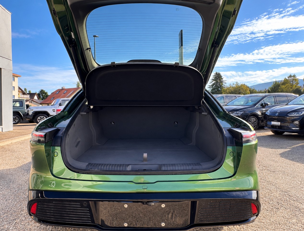FORTHING 7 REEV 28 kWh-image-12
