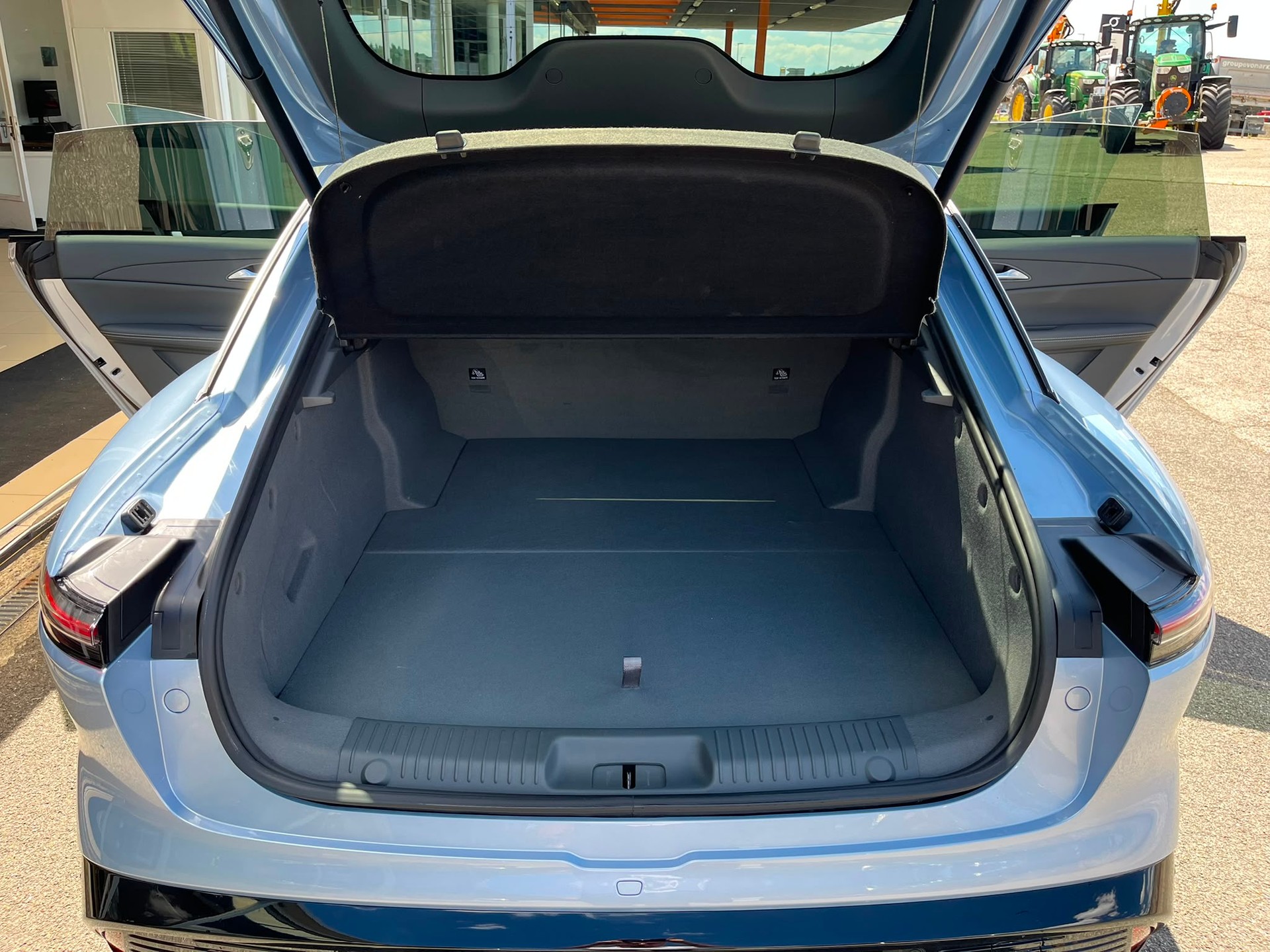 FORTHING 7 REEV 28 kWh-image-11