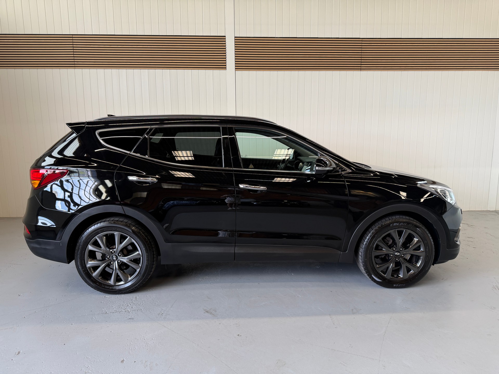 HYUNDAI Santa Fe 2.2 CRDI 4WD Automatic, 7 Plätze, frisch ab MFK und Service-image-5