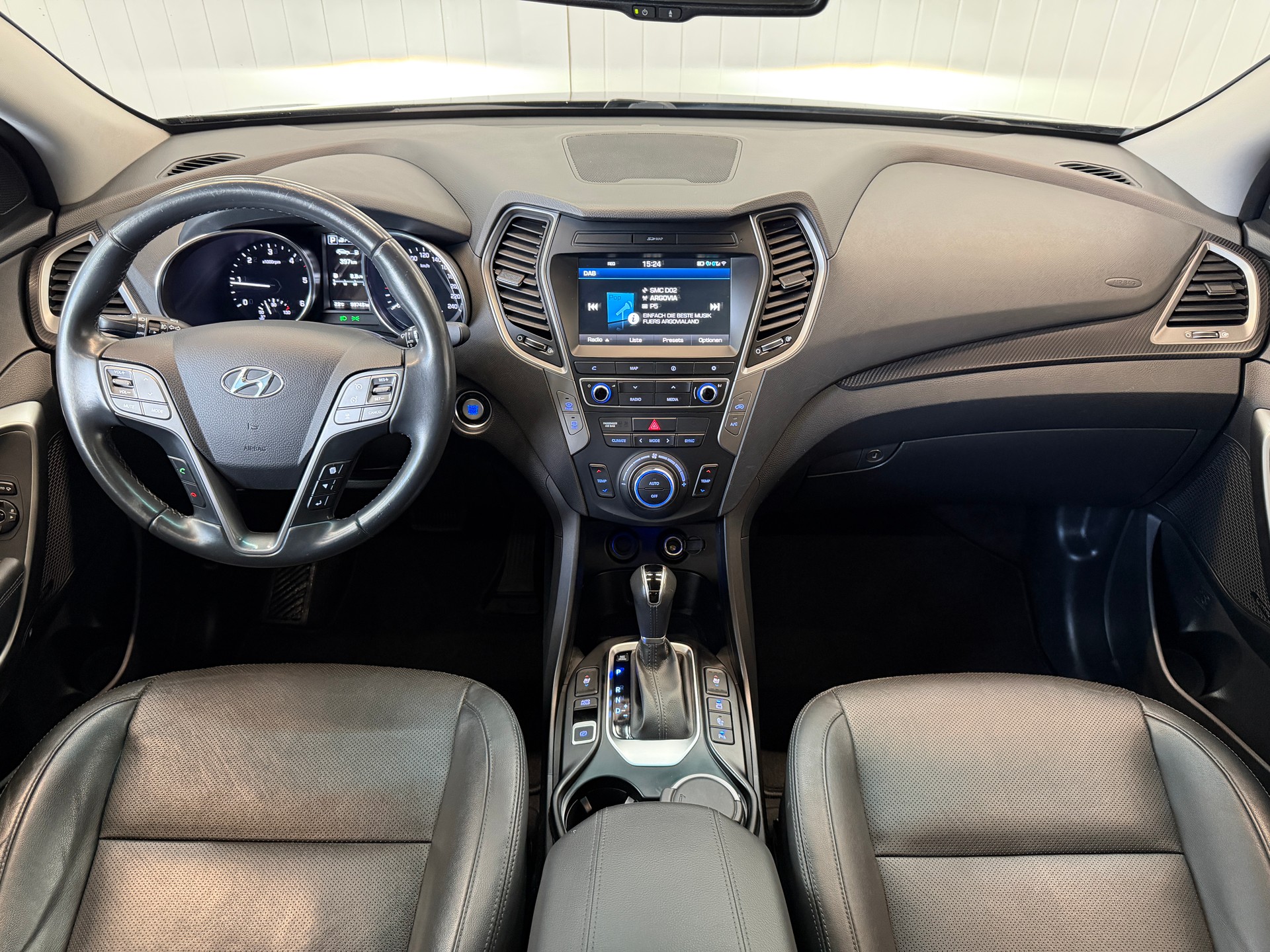 HYUNDAI Santa Fe 2.2 CRDI 4WD Automatic, 7 Plätze, frisch ab MFK und Service-image-9