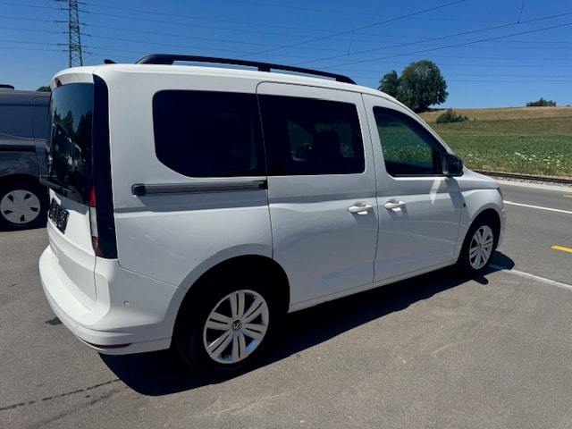 VW Caddy 2.0 TDI Style DSG / Anhängelast 1500kg **Klima** Navigation Rückfahrkamera und Div.-image-3