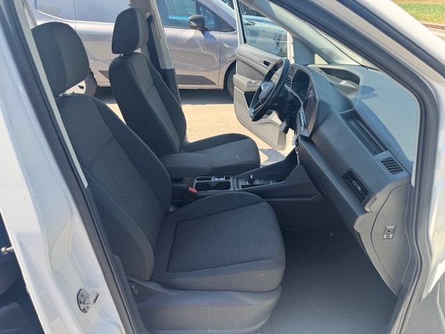 VW Caddy 2.0 TDI Style DSG / Anhängelast 1500kg **Klima** Navigation Rückfahrkamera und Div.-image-5
