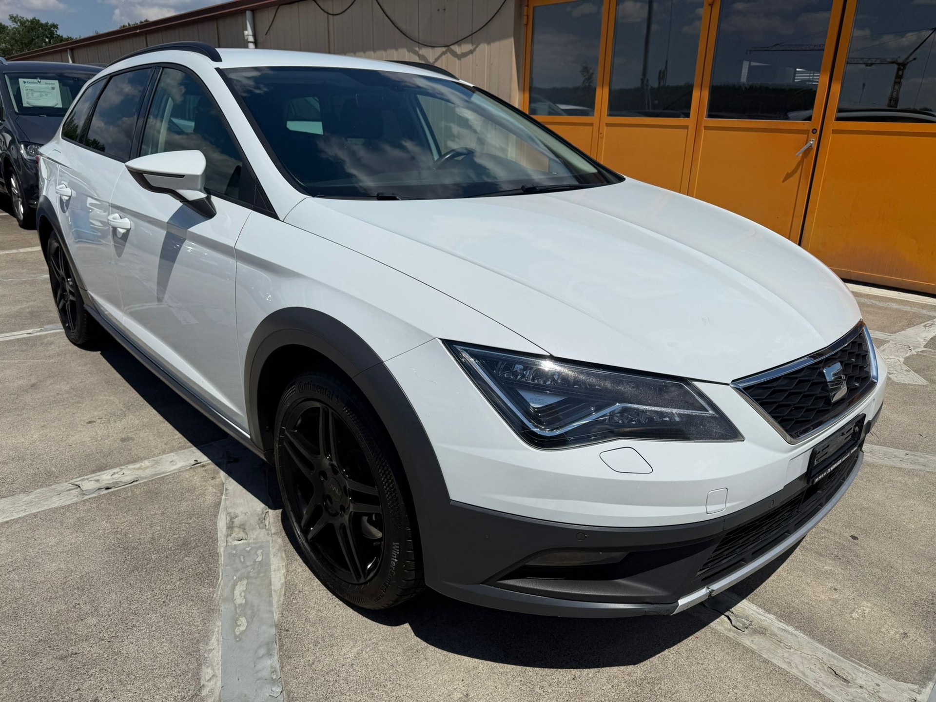 SEAT Leon ST 2.0 TSI X-Perience 4Drive DSG-image-6