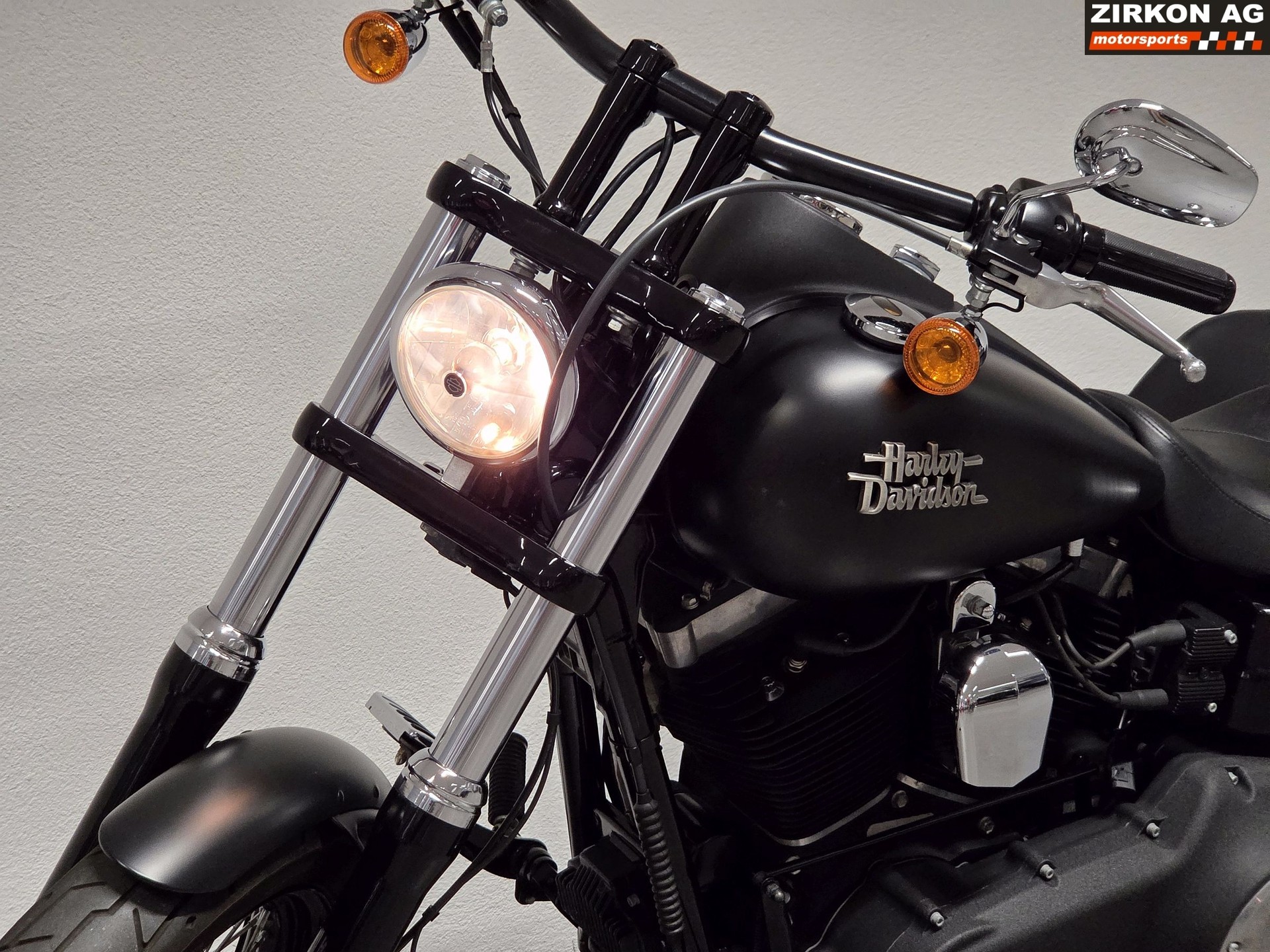 HARLEY-DAVIDSON FXDB Dyna Street Bob ABS-image-13