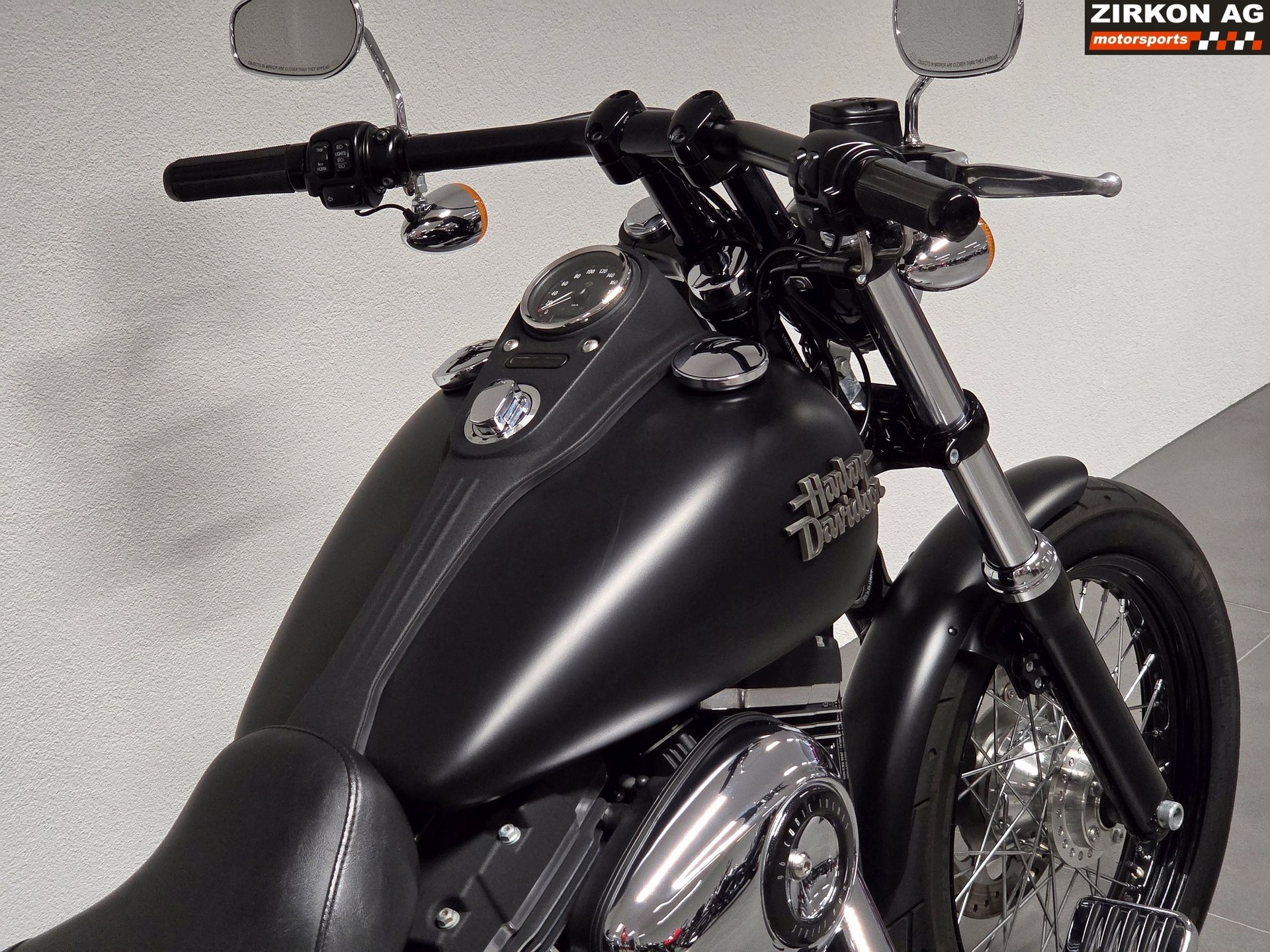 HARLEY-DAVIDSON FXDB Dyna Street Bob ABS-image-7