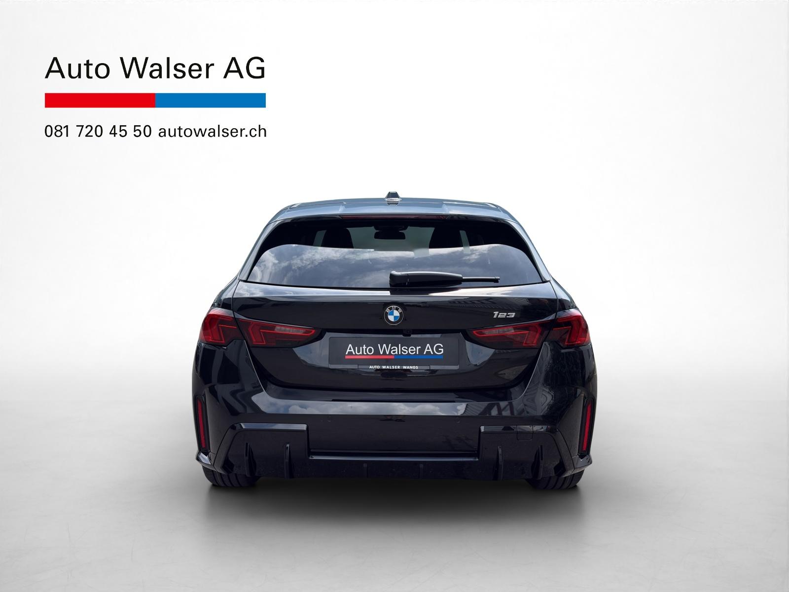 BMW 123 xDrive-showroom-element-3