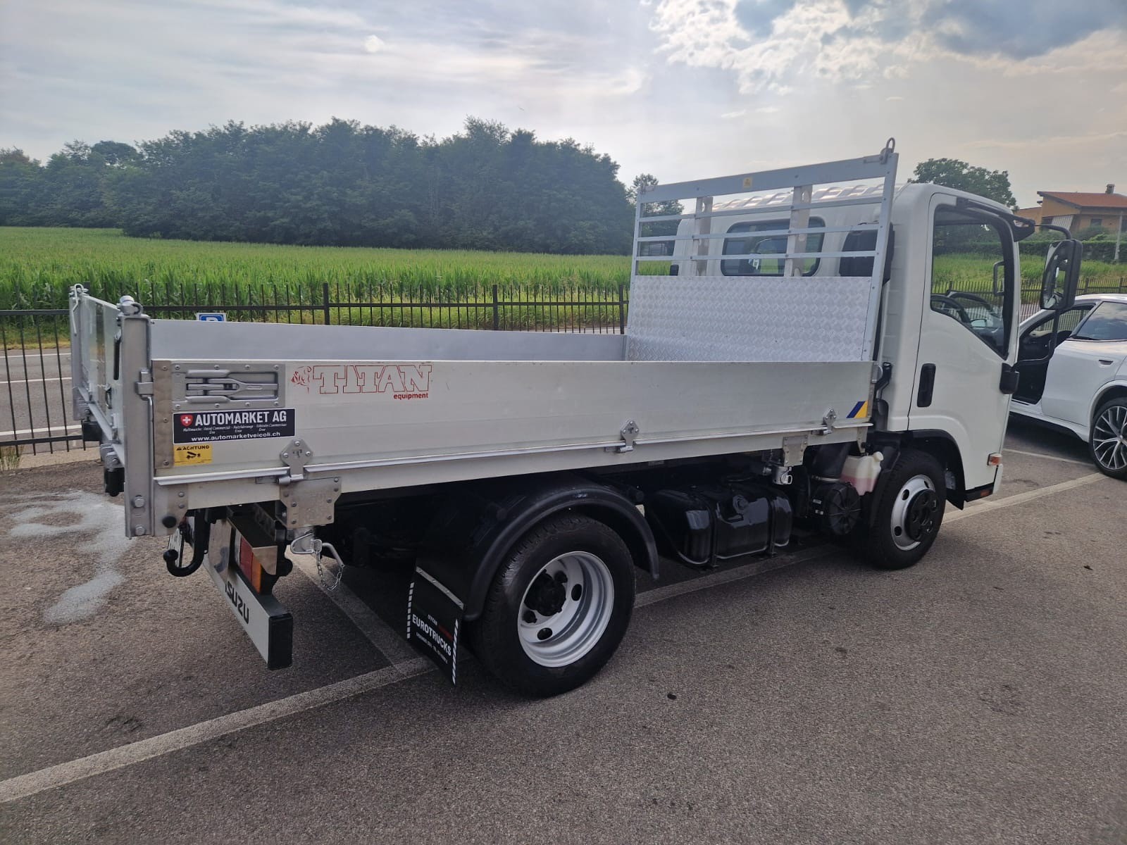 ISUZU M21 NLR 87E - Ponte Ribaltabile in Alluminio Carico Utile KG. 1225 - - GANCIO DI TRAIN0 KG. 3500-image-9