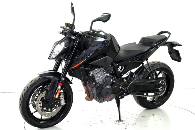 KTM 890 Duke L ABS-image-4