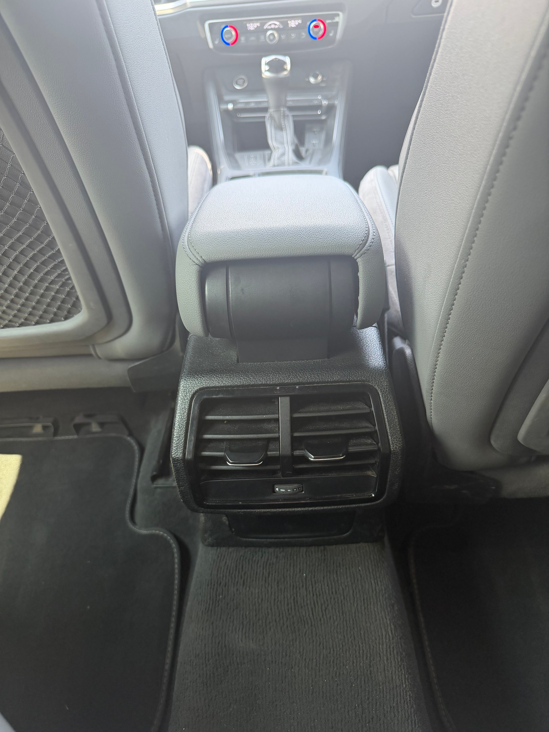 AUDI Q3 Sportback 45 TFSI e S line S-tronic-image-14